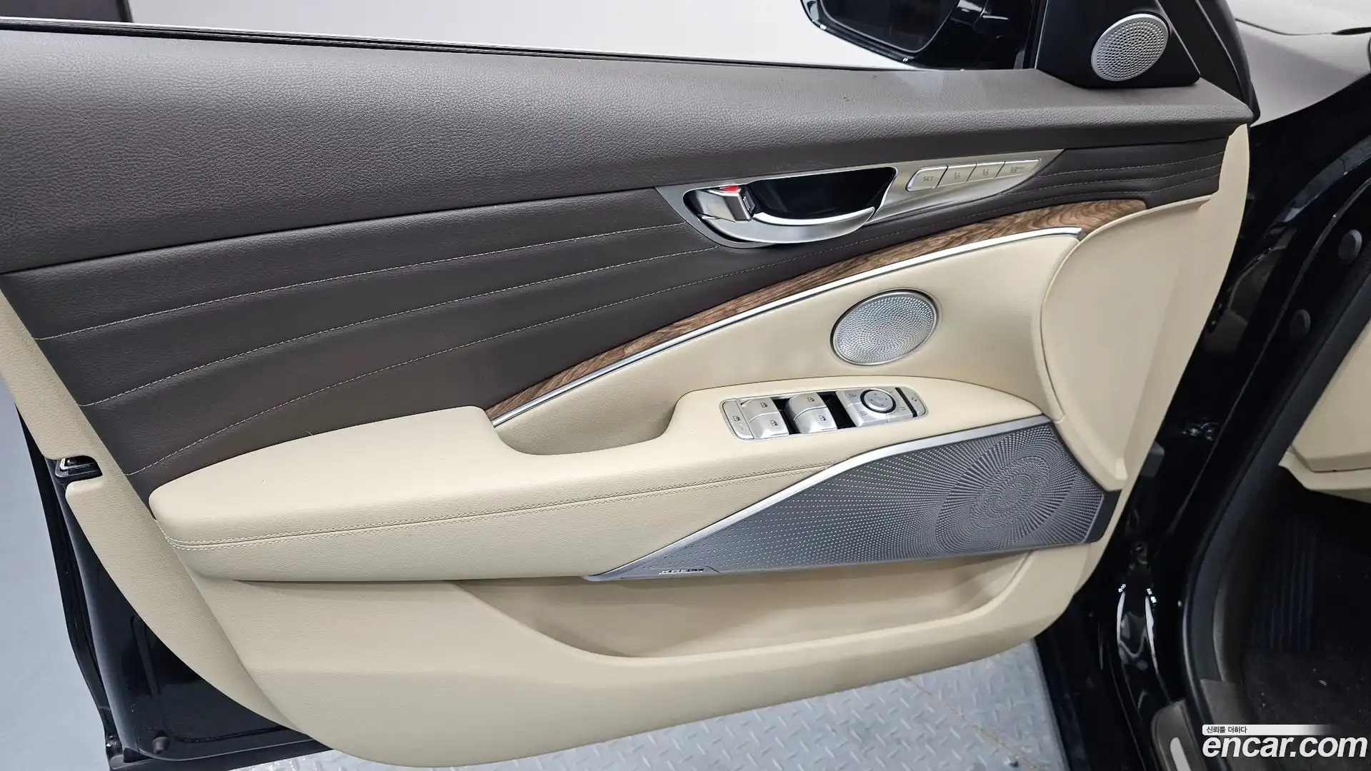 K9 Kia 2018.8-INNER-034