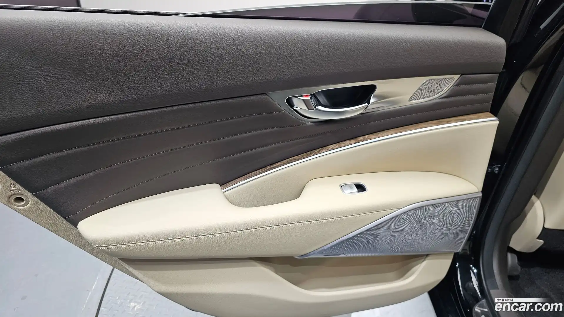 K9 Kia 2018.8-INNER-035