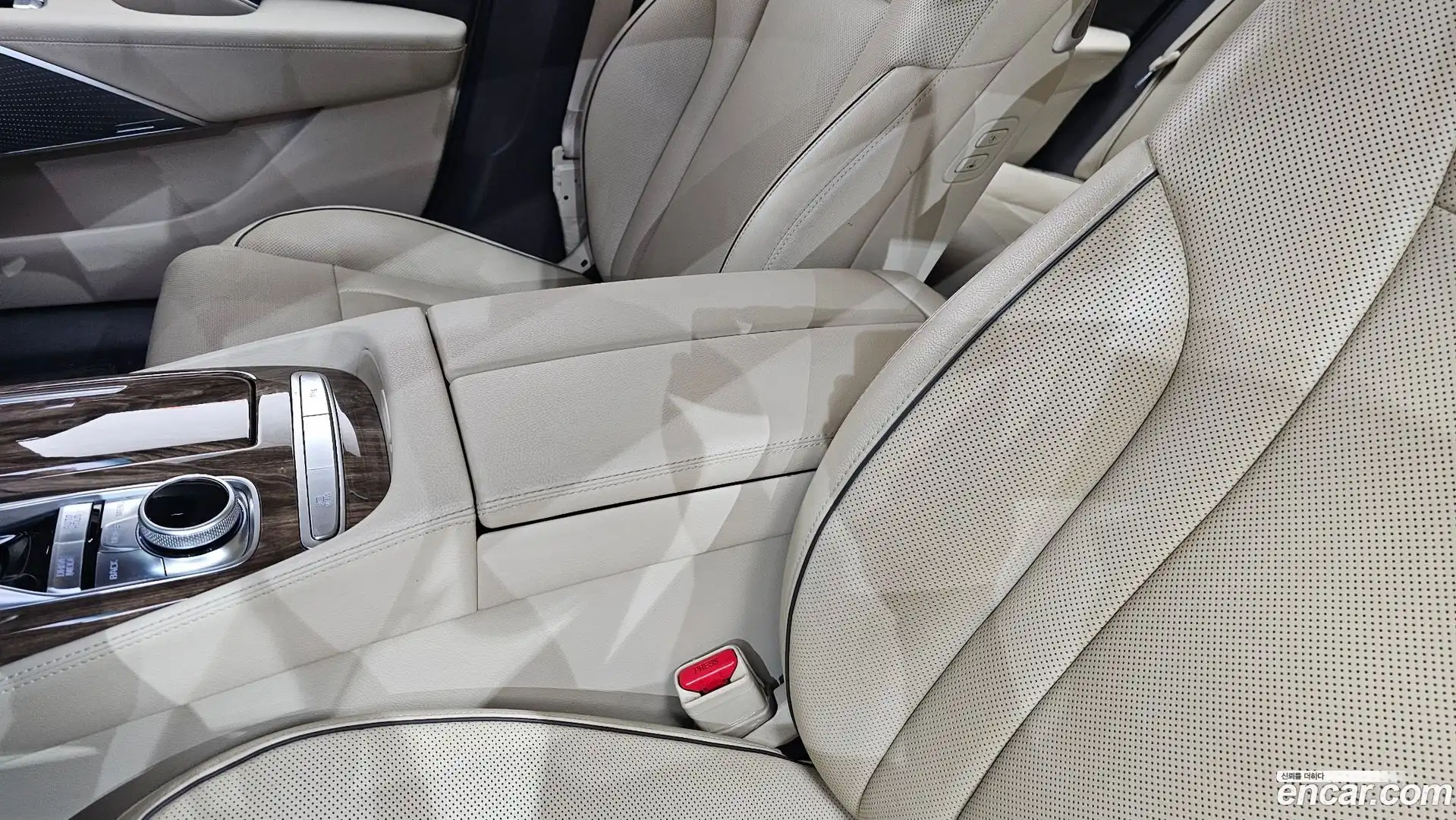 K9 Kia 2018.8-OPTION-042