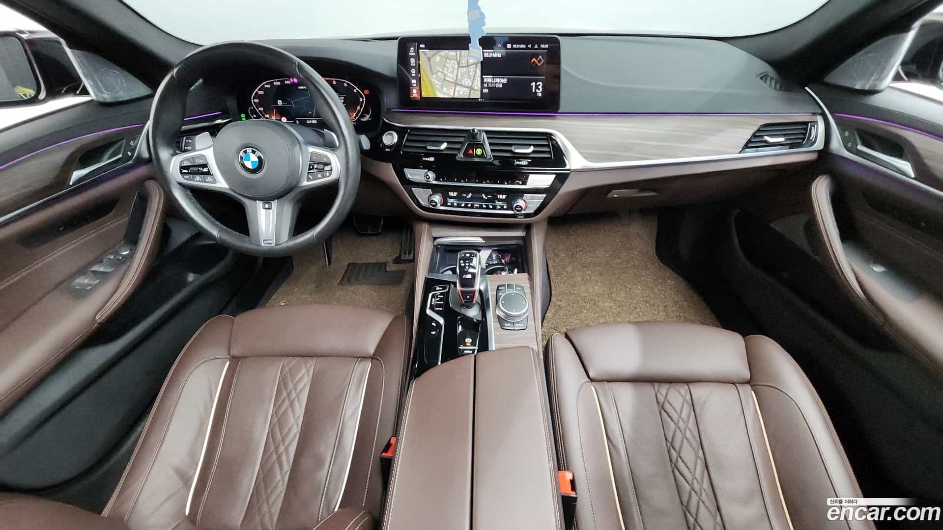 5-Series BMW 2021.3-INNER-007