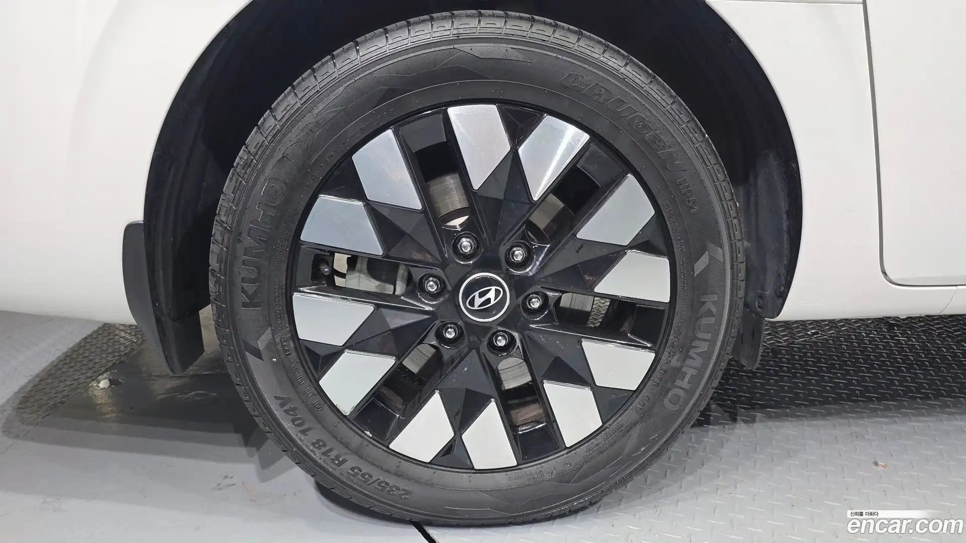 Staria Hyundai 2024.10-OUTER-005