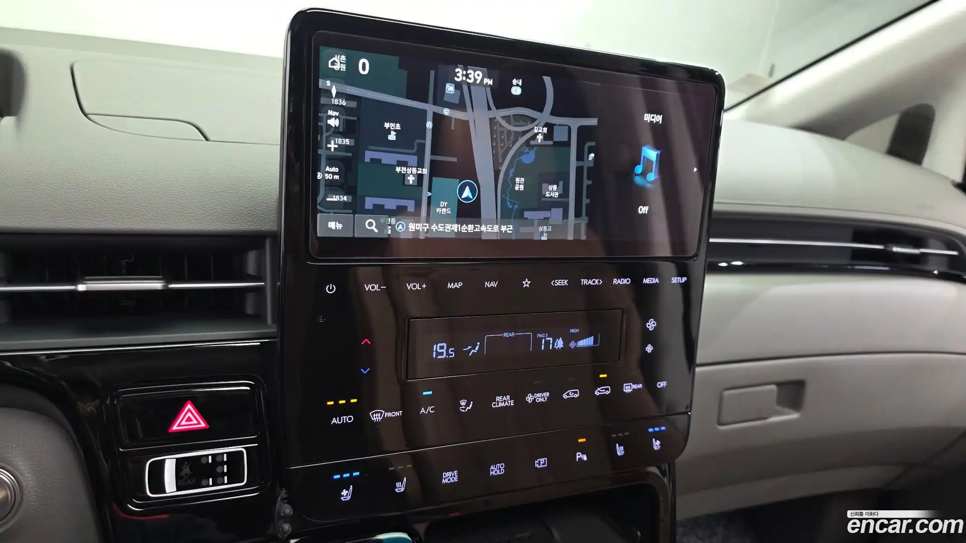 Staria Hyundai 2024.10-OPTION-021