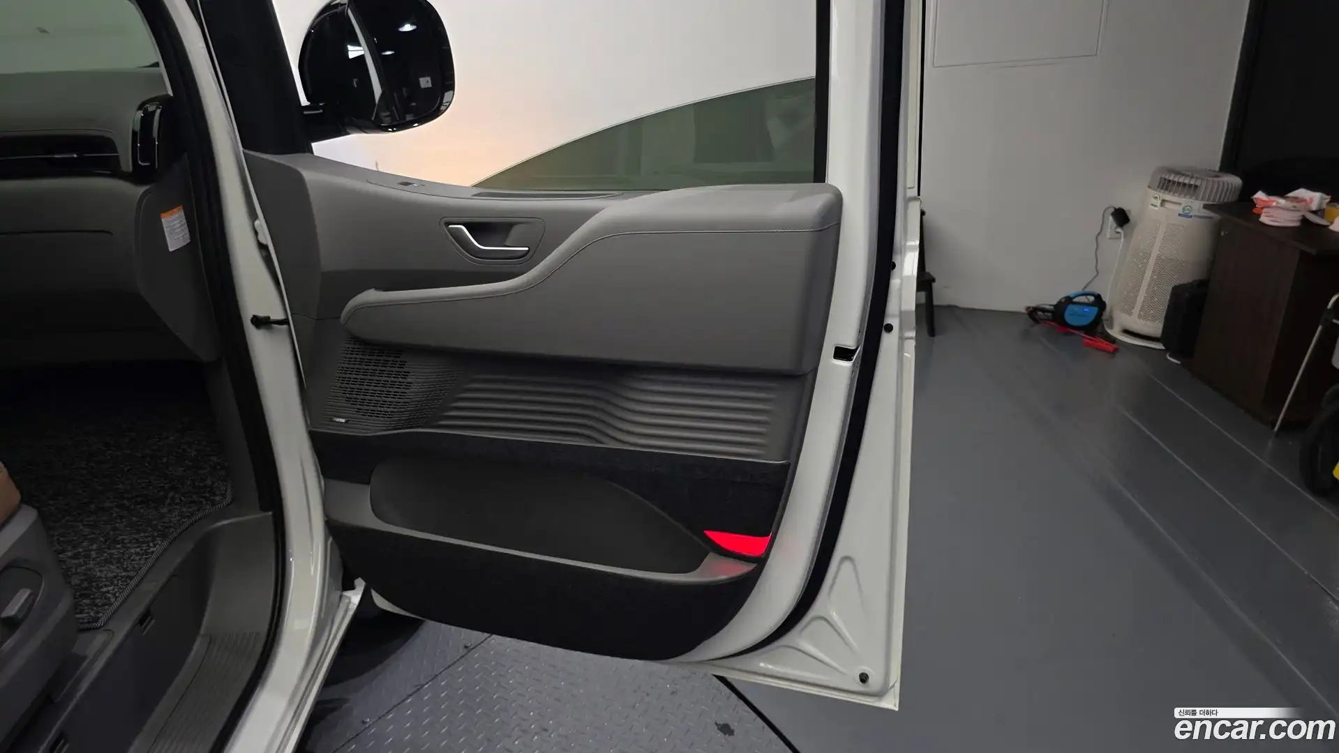 Staria Hyundai 2024.10-INNER-035