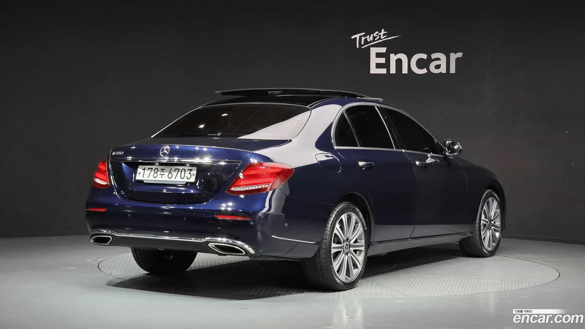 E-Class Mercedes-Benz 2019.10-OUTER-002