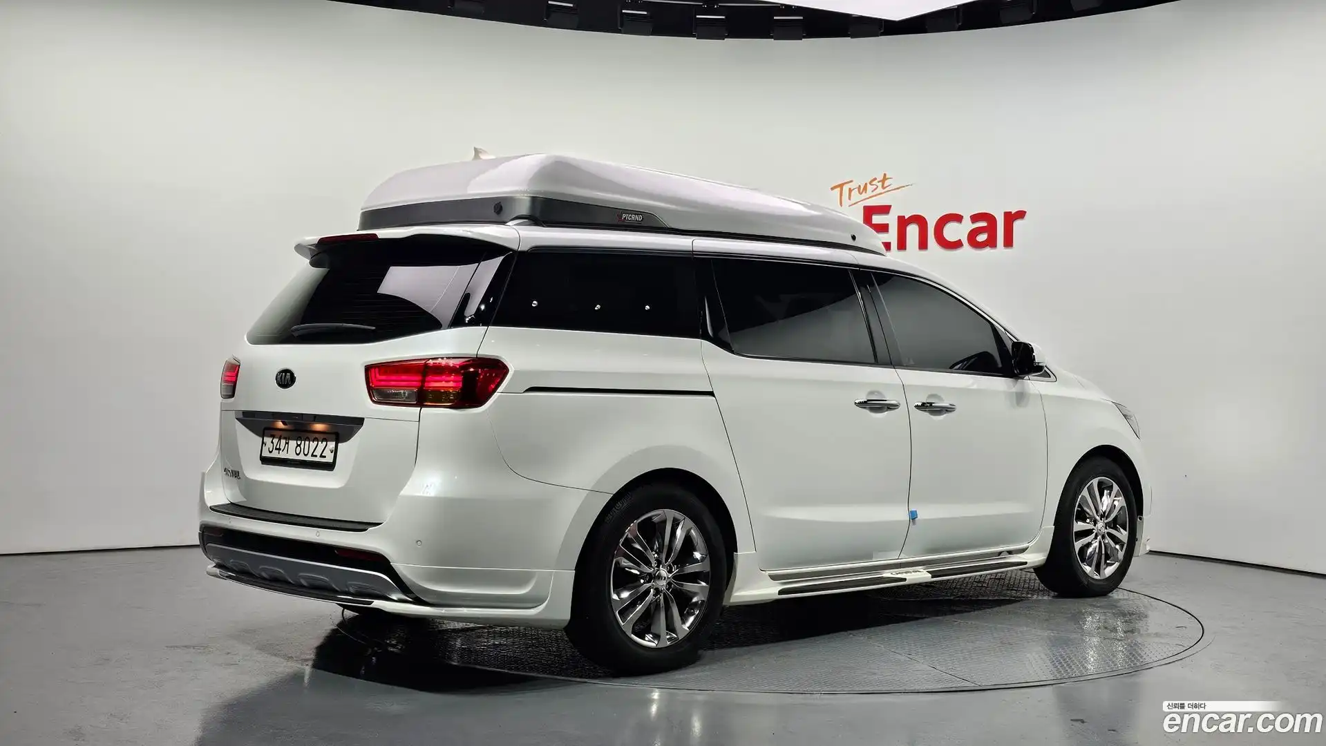 Canival Kia 2017.8-OUTER-002