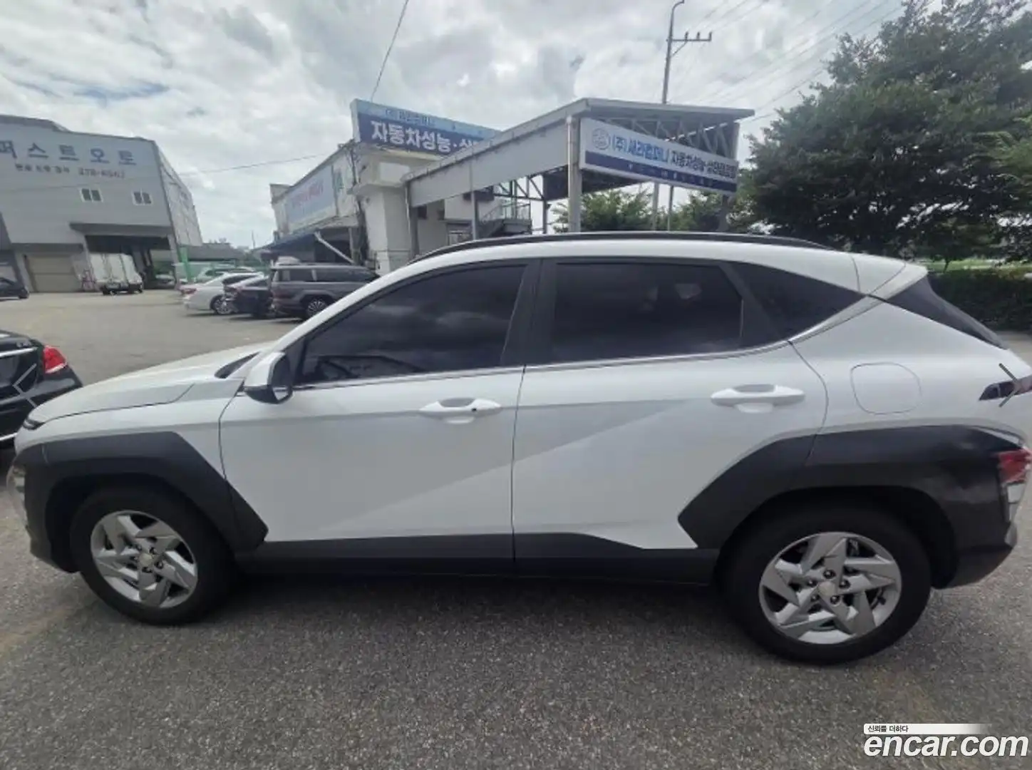 Kona Hyundai 2023.3-OUTER-002