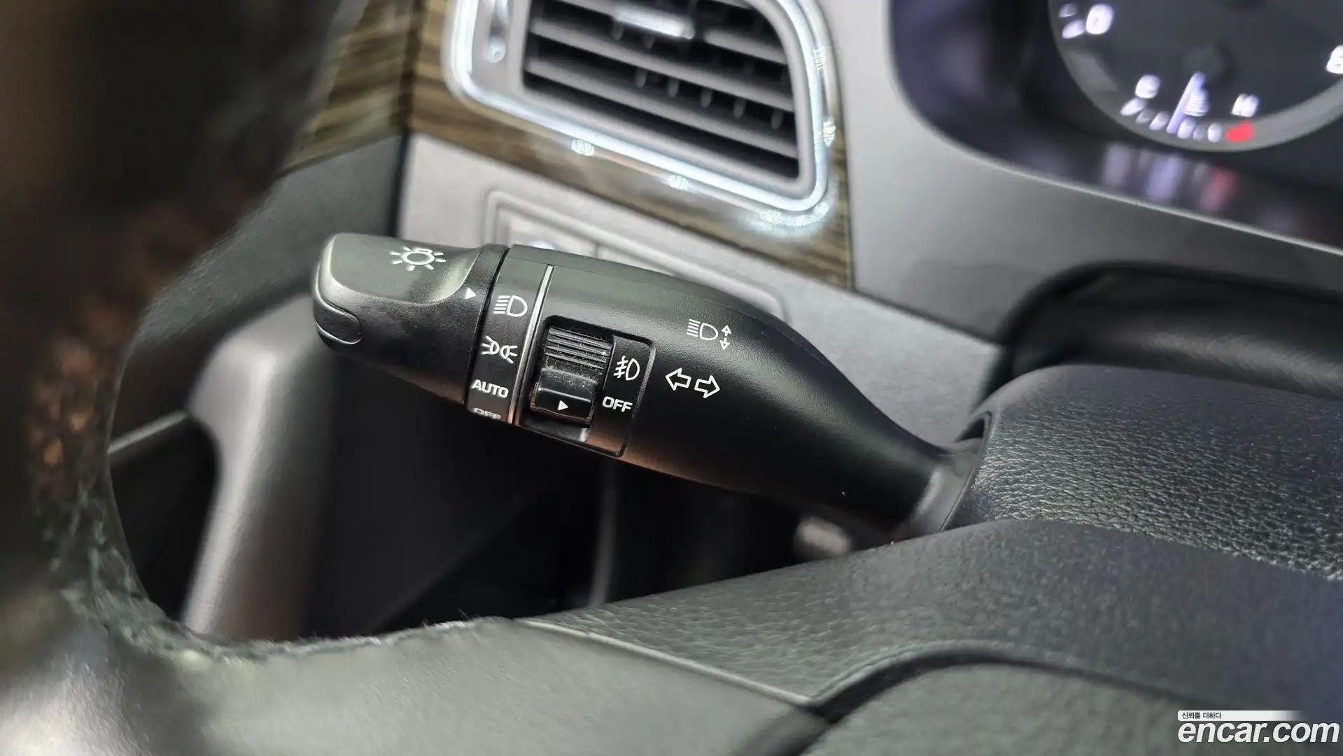 Sonata Hyundai 2016.5-OPTION-023