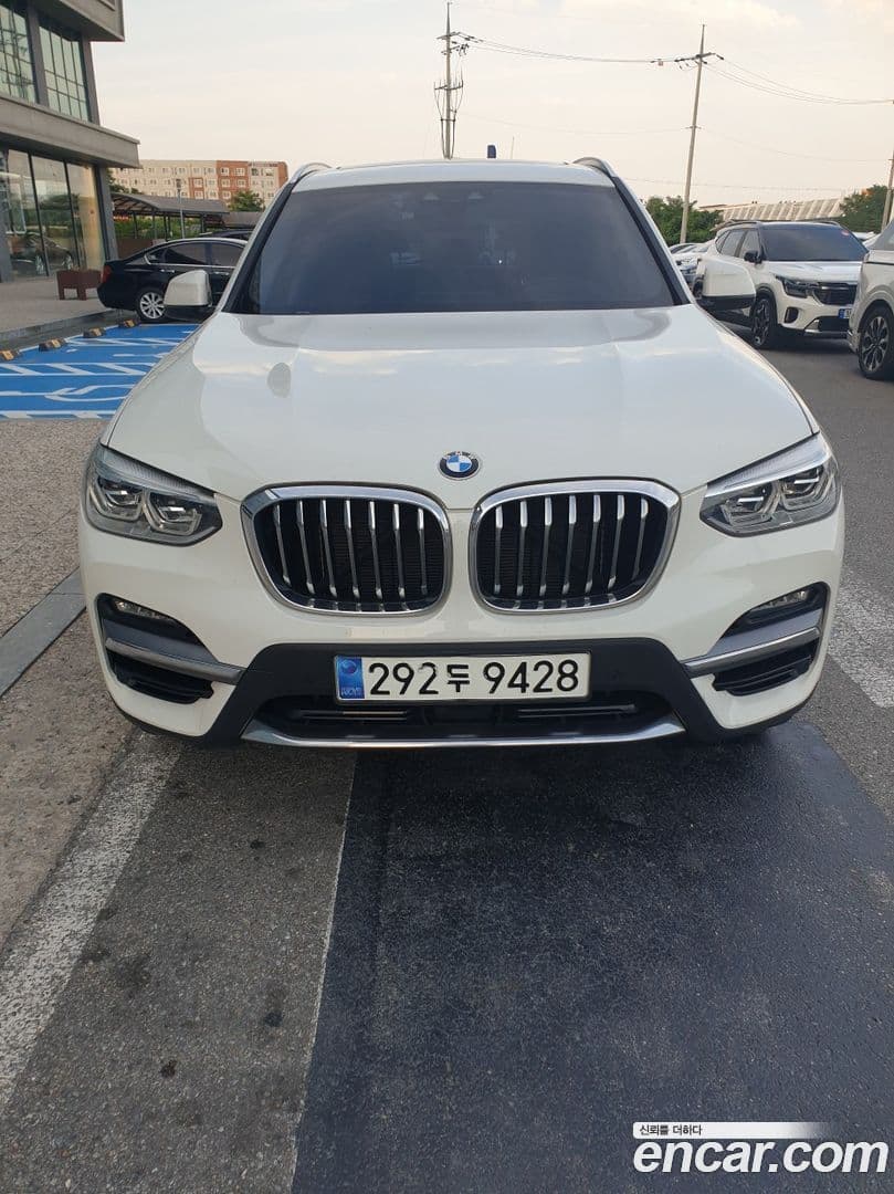 Main__Slider__Photo:X3 BMW 2020.8-0