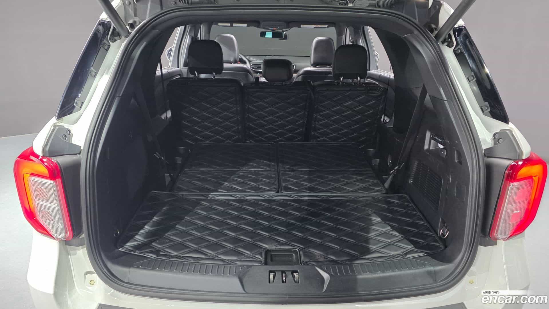 Explorer Ford 2020.2-OPTION-022