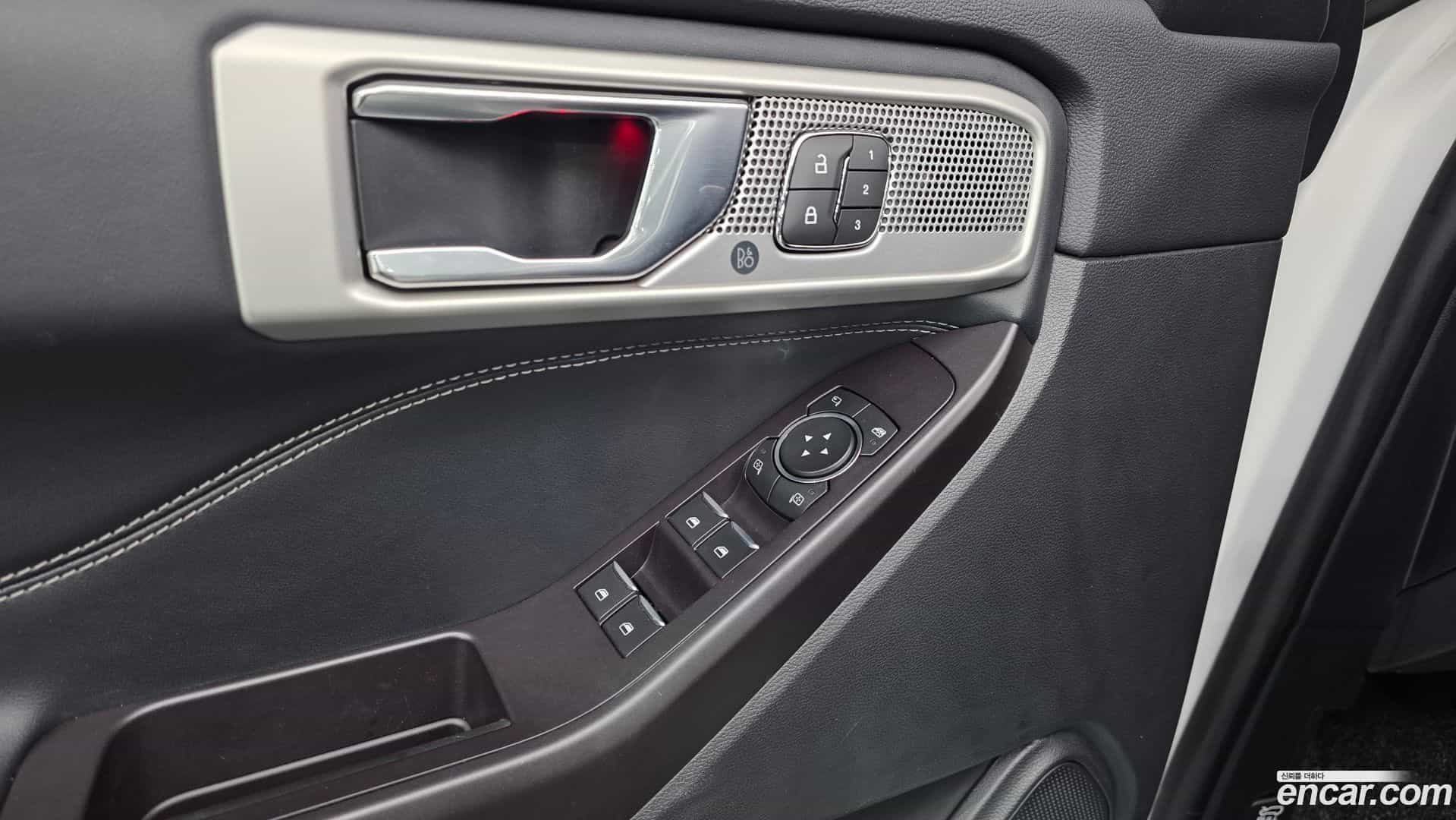 Explorer Ford 2020.2-OPTION-023