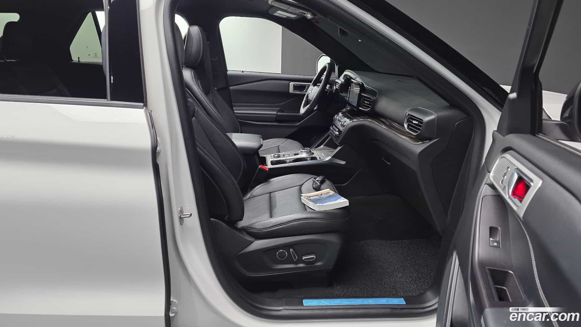 Explorer Ford 2020.2-INNER-036