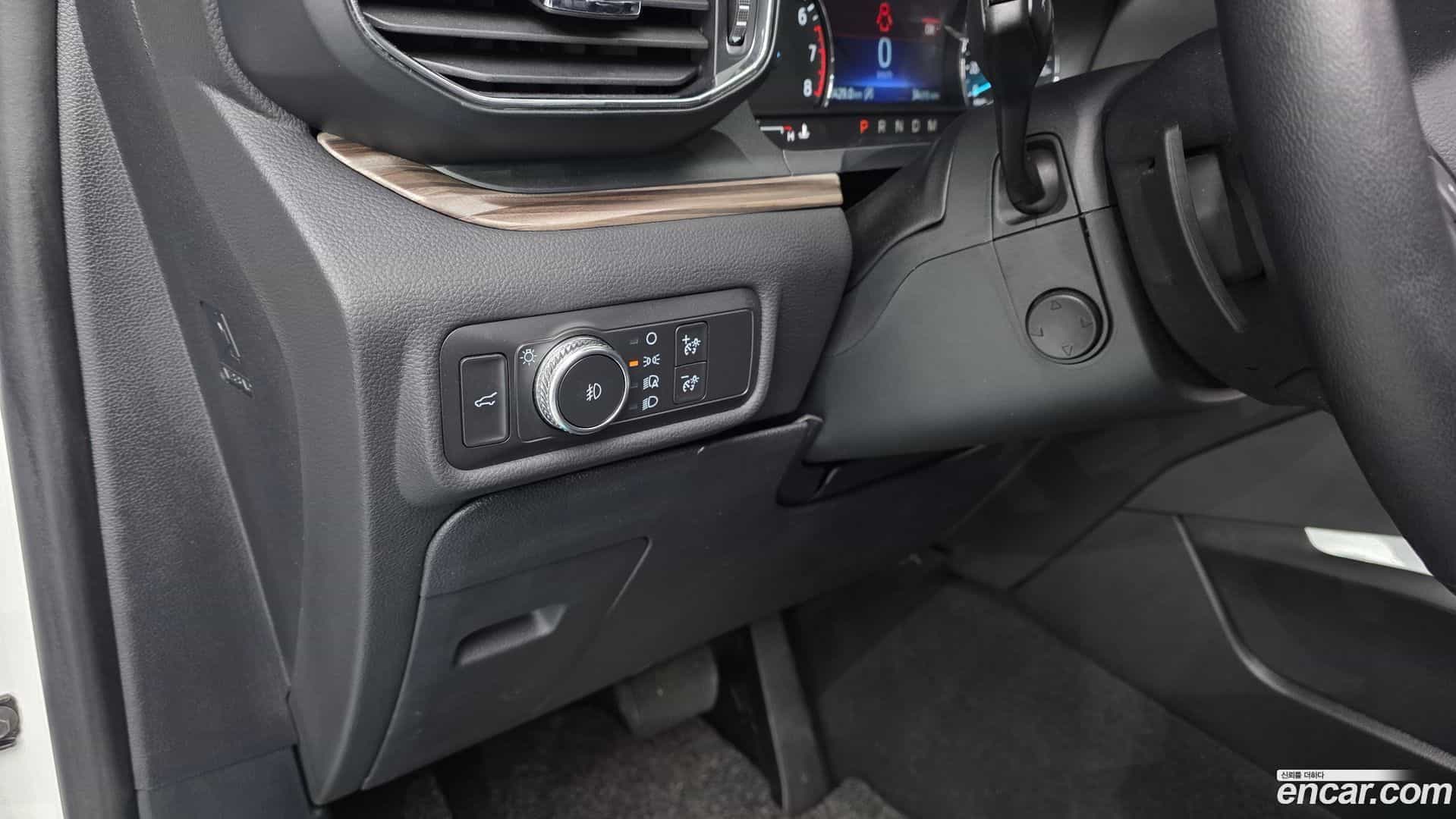 Explorer Ford 2020.2-OPTION-040