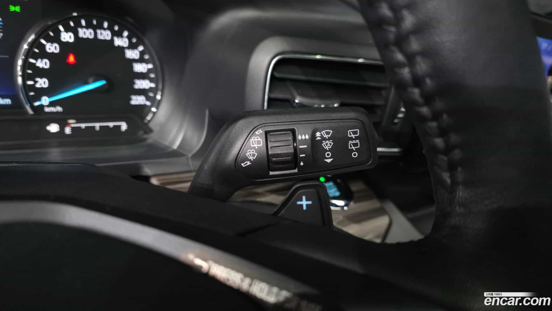 Explorer Ford 2020.2-OPTION-041