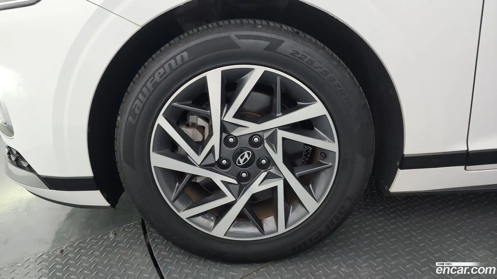 Grandeur Hyundai 2023.6-OUTER-005