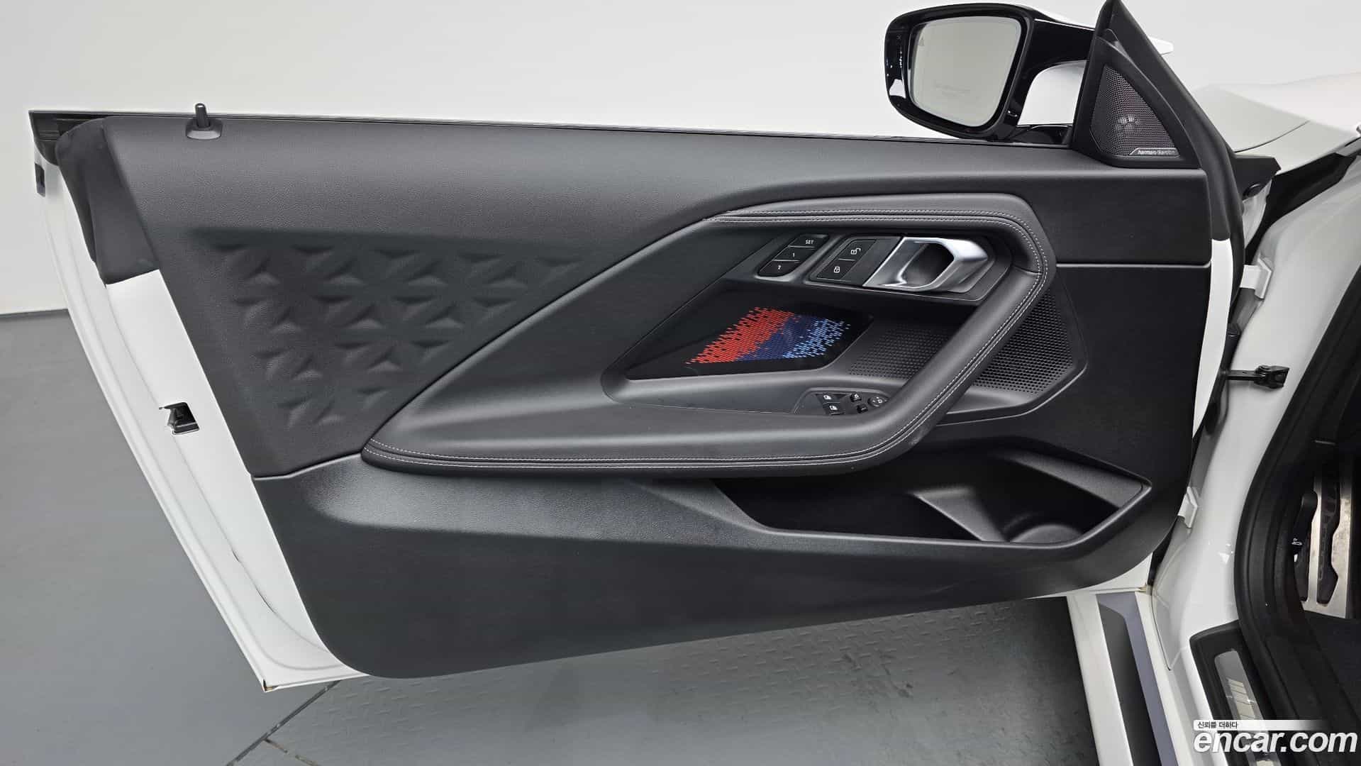 M2 BMW 2025.5-INNER-034