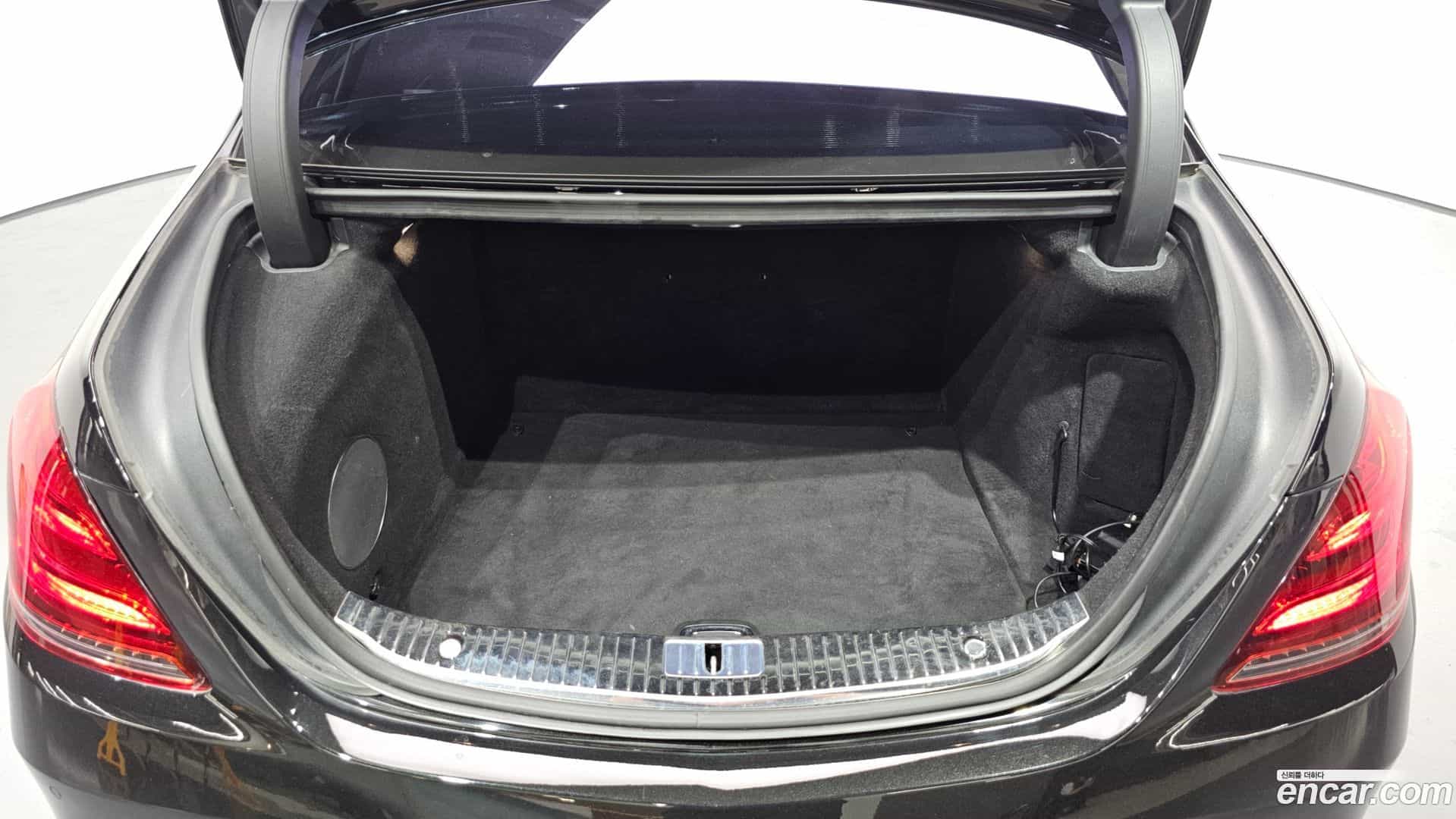 S-Class Mercedes-Benz 2015.9-OPTION-022