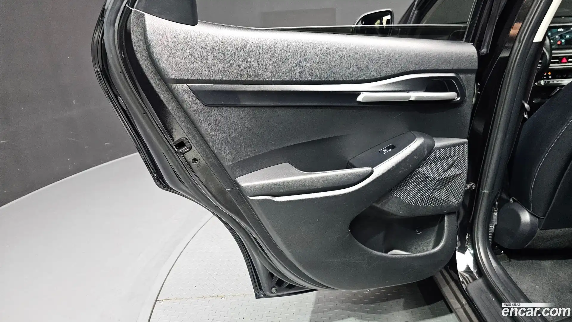 Seltos Kia 2023.2-INNER-035