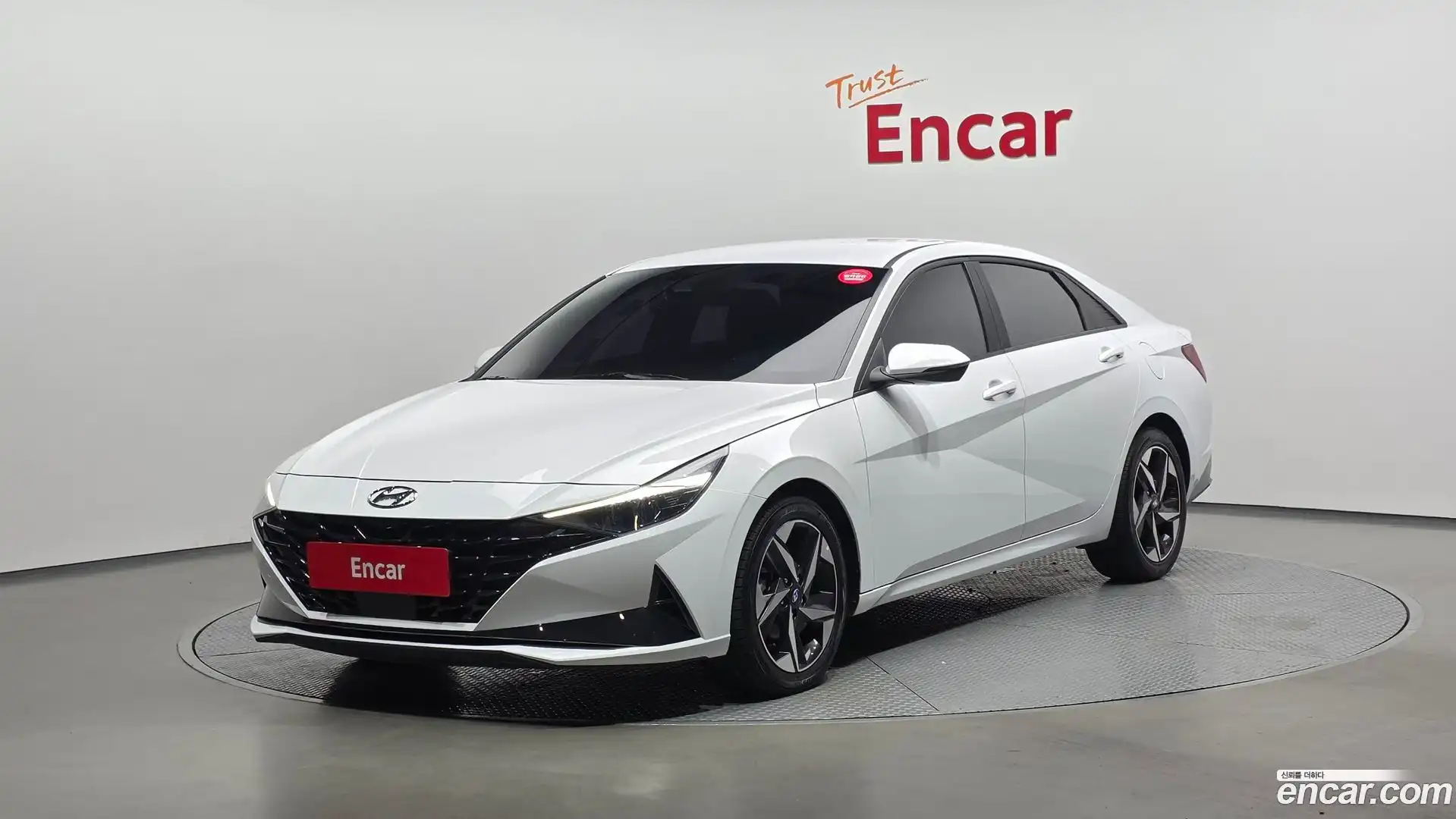 AVANTE Hyundai 2022.4-OUTER-001
