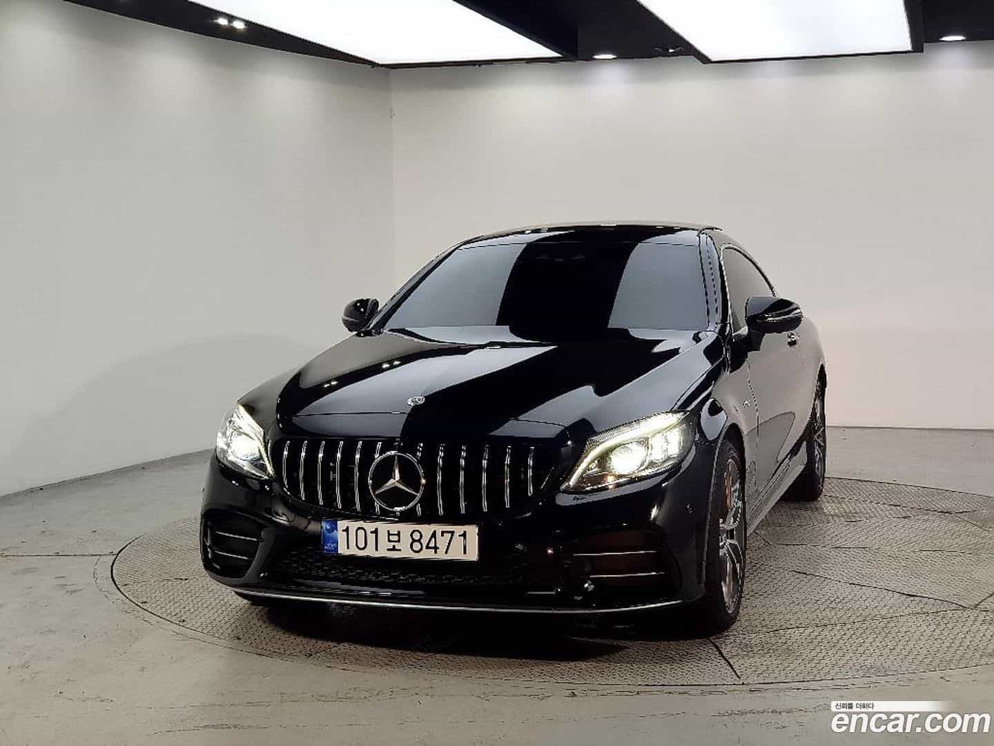 C-Class Mercedes-Benz 2022.9-OUTER-001