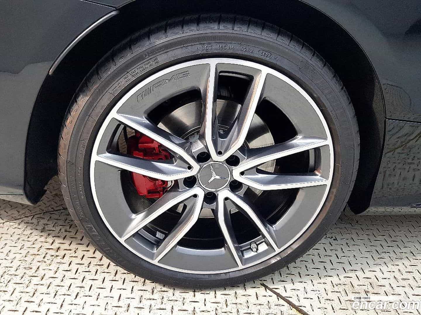 C-Class Mercedes-Benz 2022.9-OUTER-005