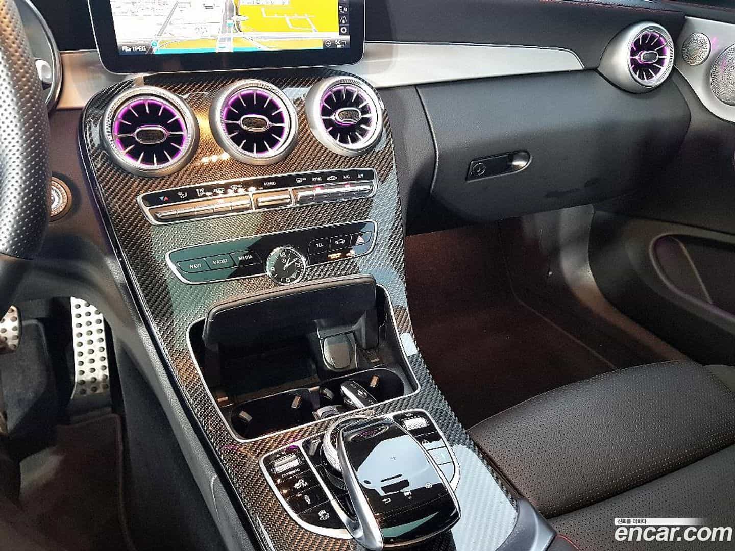 C-Class Mercedes-Benz 2022.9-INNER-009