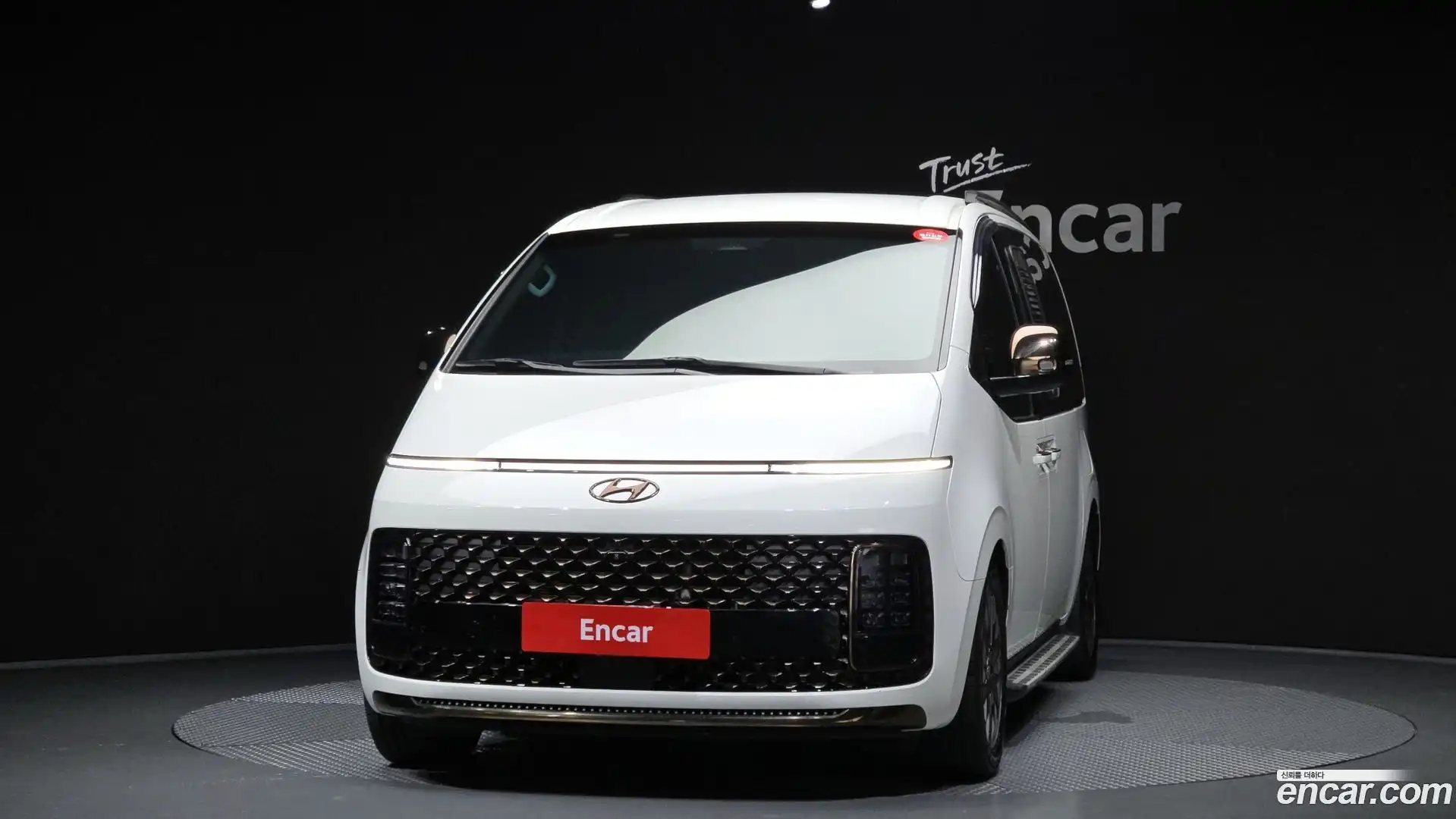 Staria Hyundai 2022.0-OUTER-003