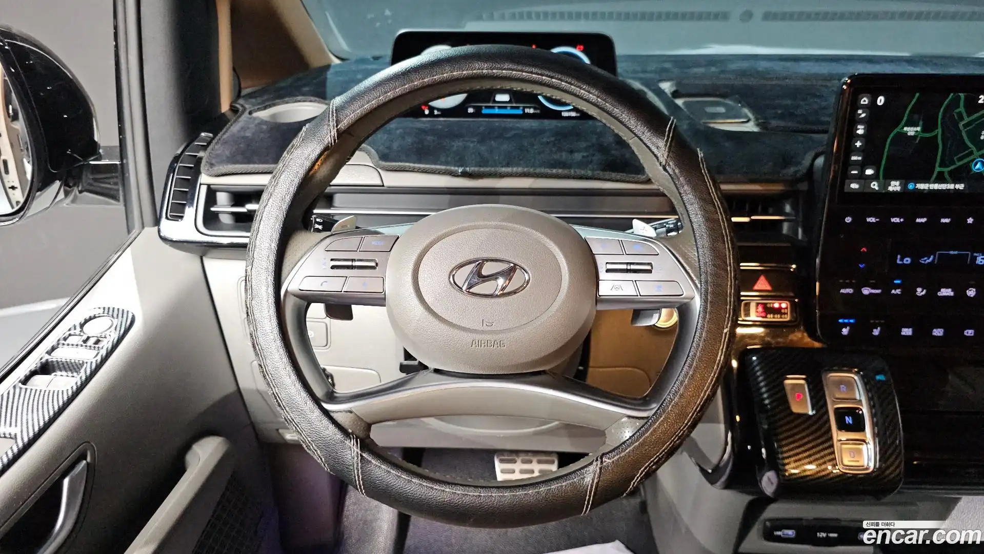 Staria Hyundai 2022.0-OPTION-017