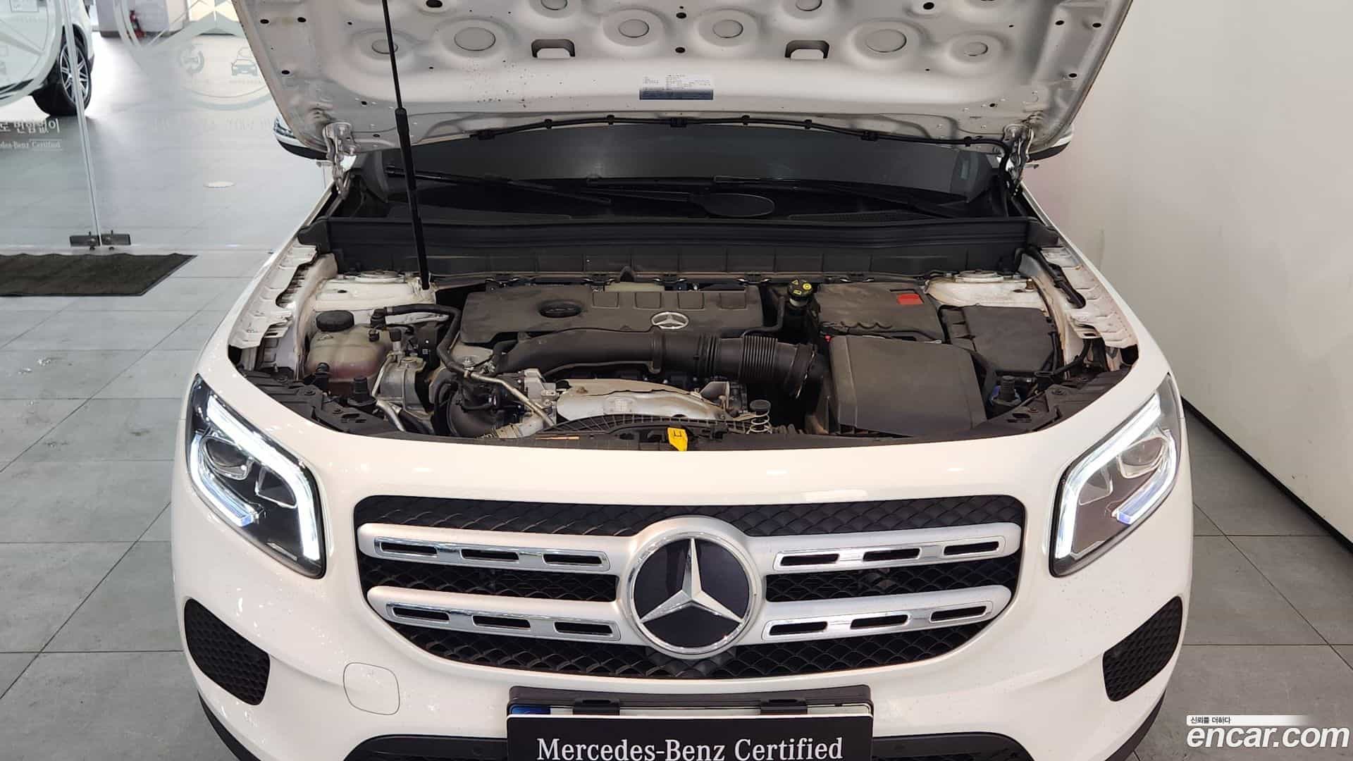 GLB-Class Mercedes-Benz 2021.0-OUTER-006