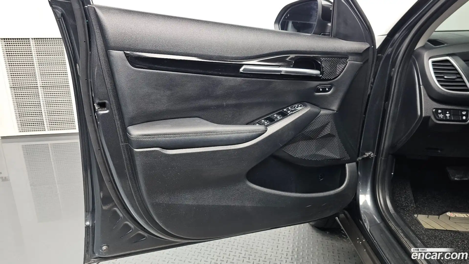 Seltos Kia 2023.3-INNER-034