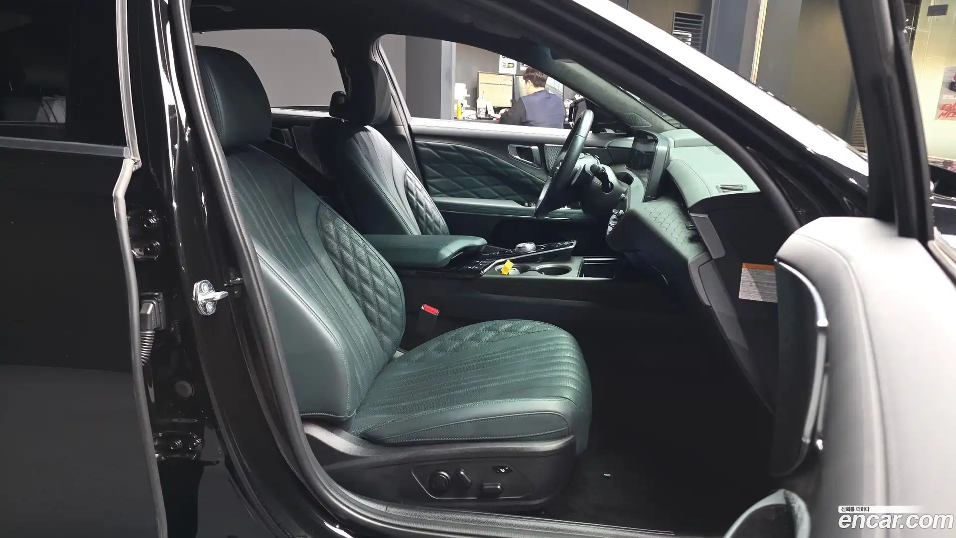 K8 Kia 2023.10-OPTION-015