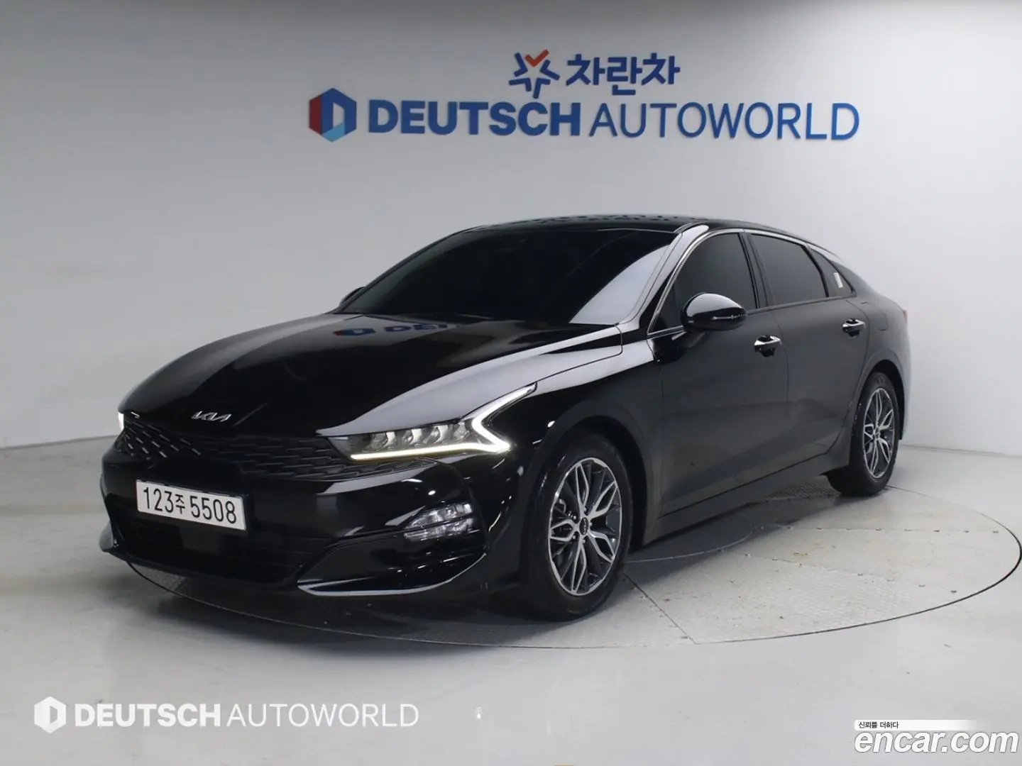 Main__Slider__Photo:K5 Kia 2023.4-0