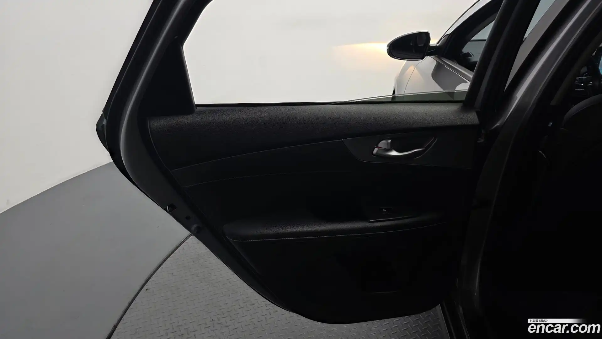 K3 Kia 2019.10-INNER-035