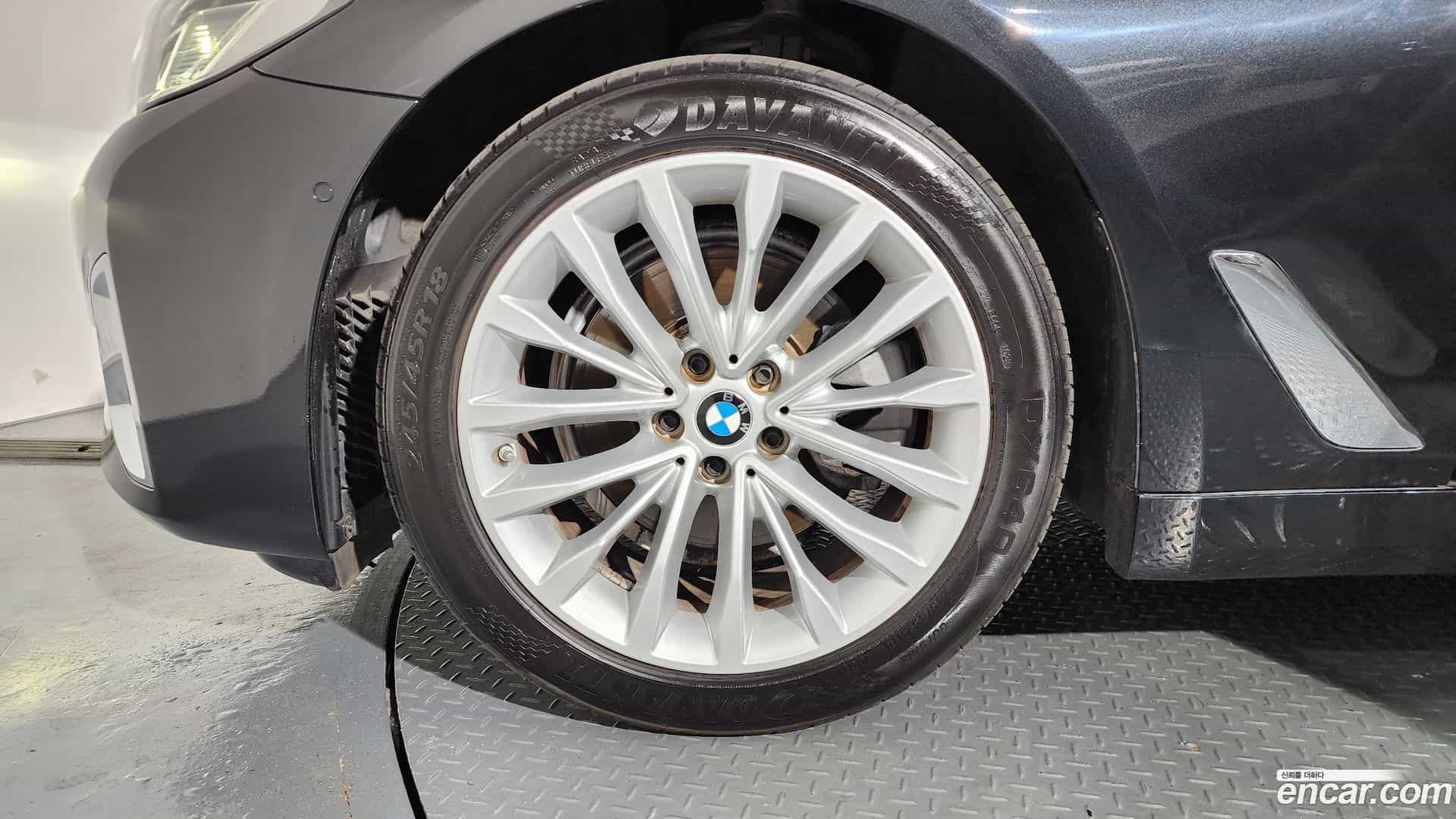 5-Series BMW 2021.0-OUTER-005