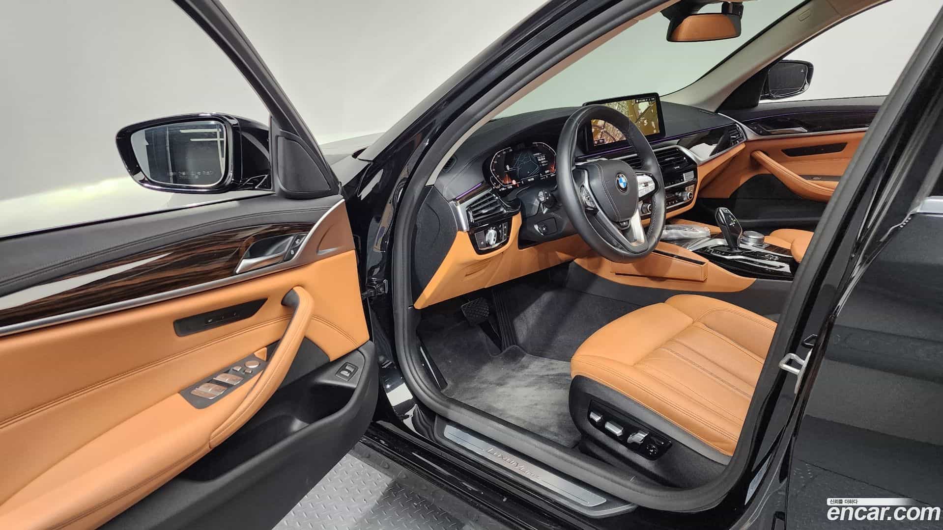 5-Series BMW 2021.0-INNER-010