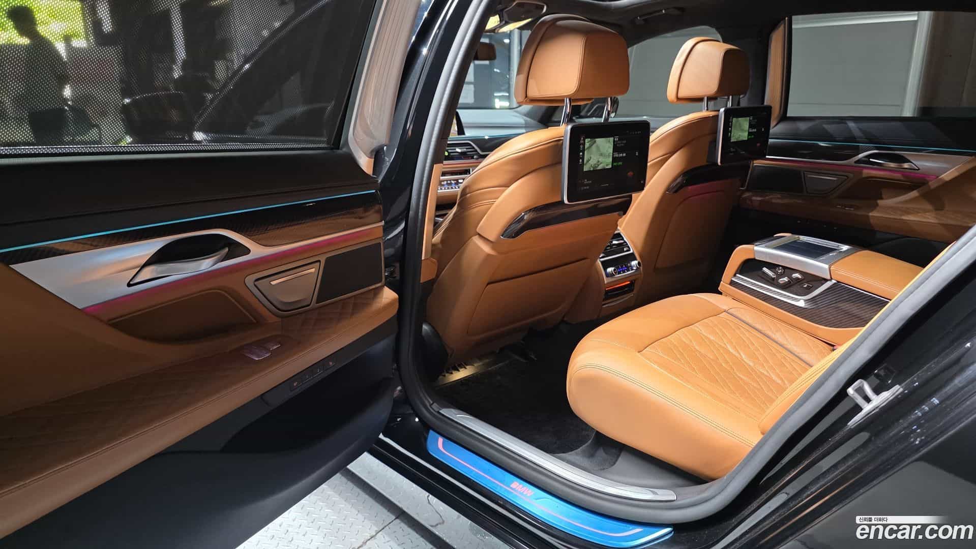 7-Series BMW 2019.8-OPTION-016