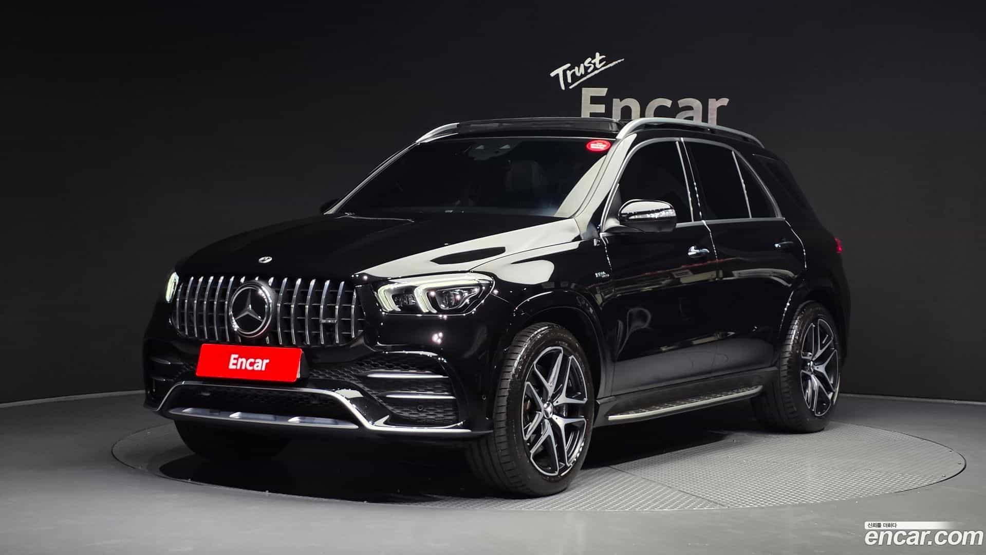 GLE-Class Mercedes-Benz 2023.8-OUTER-001