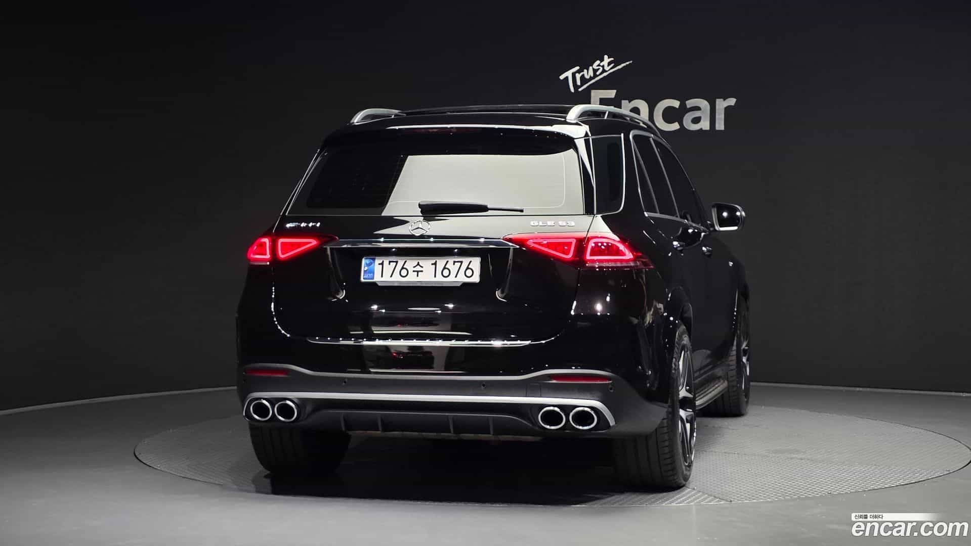 GLE-Class Mercedes-Benz 2023.8-OUTER-004
