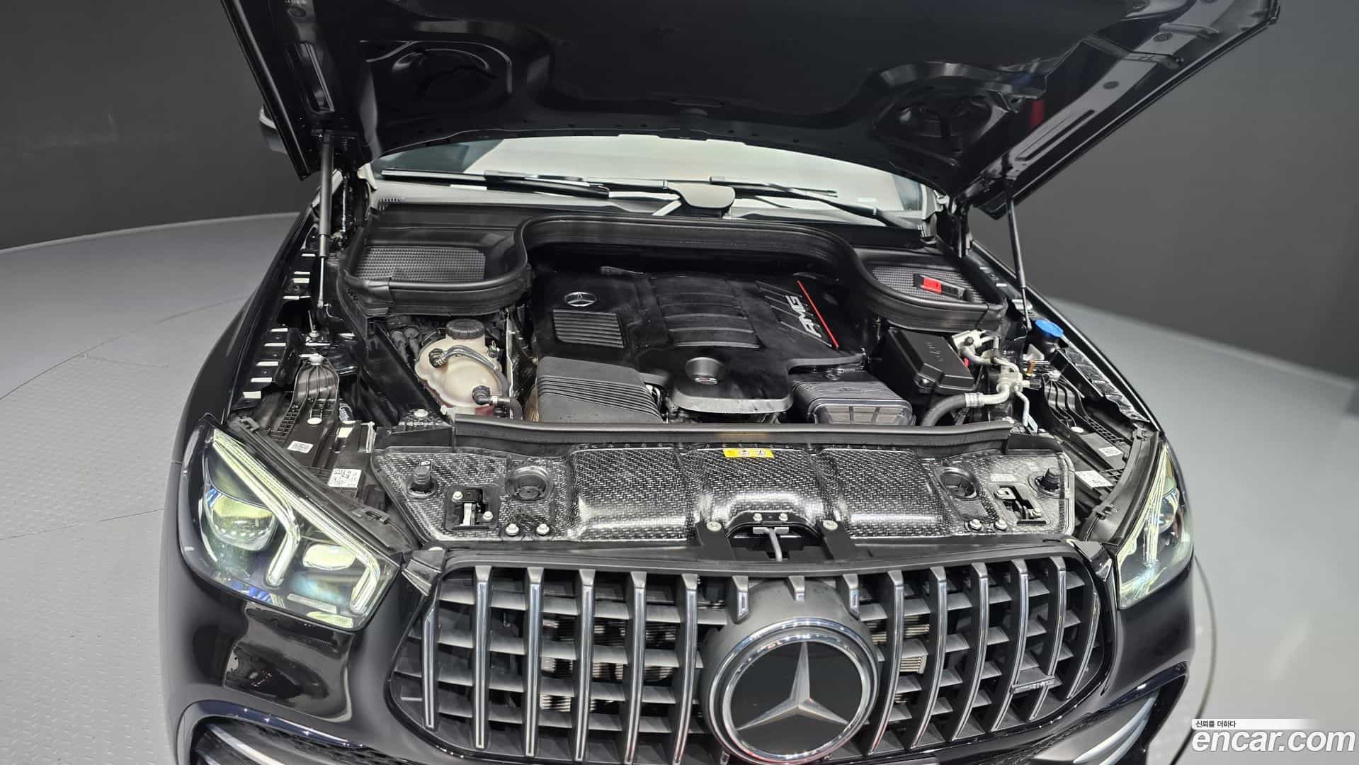 GLE-Class Mercedes-Benz 2023.8-OUTER-006