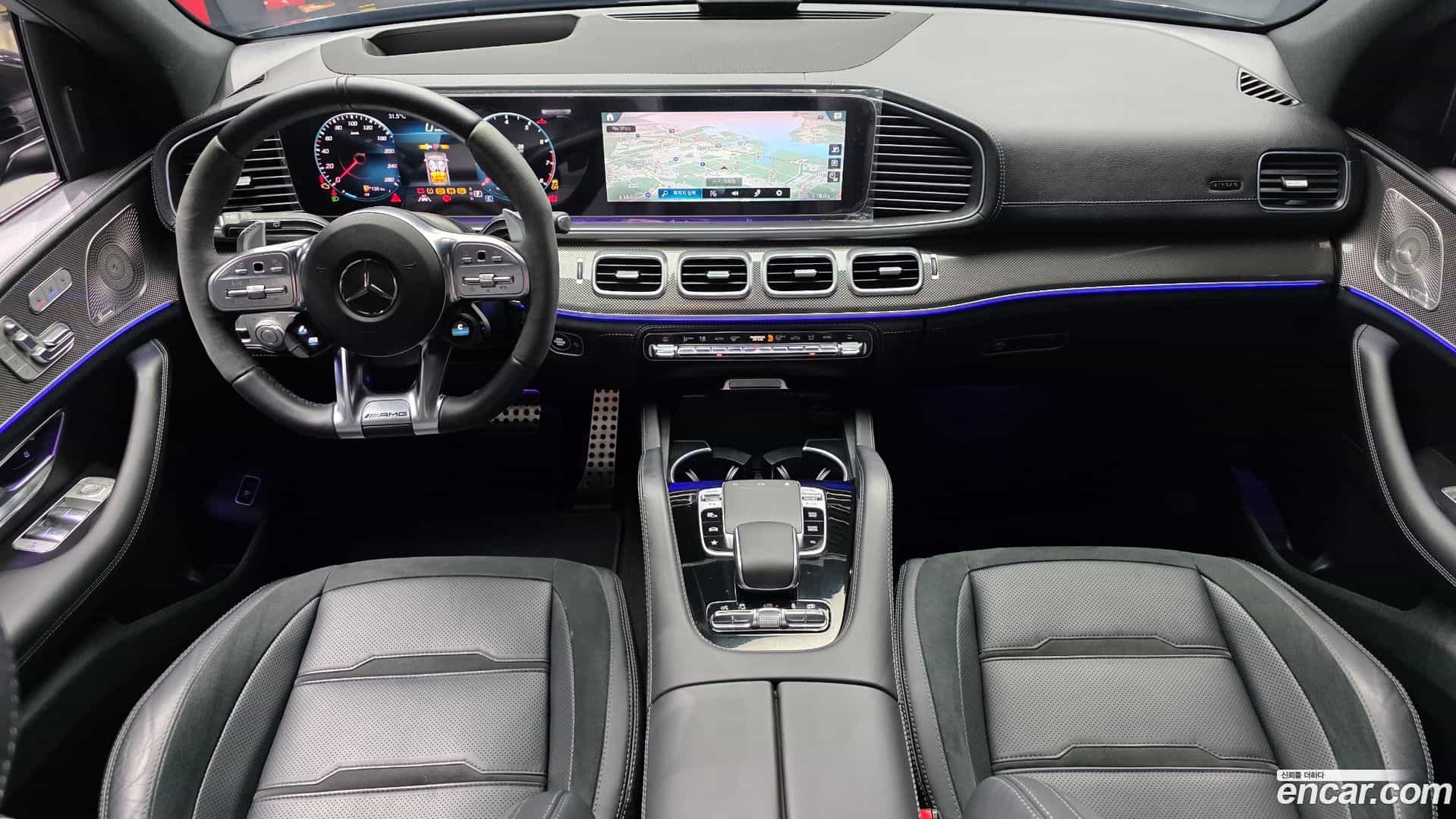 GLE-Class Mercedes-Benz 2023.8-INNER-007