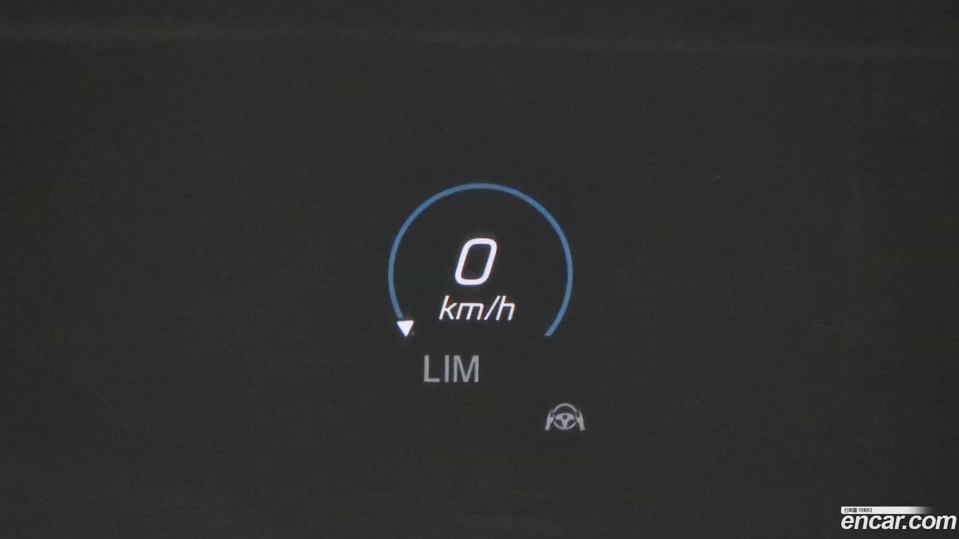GLE-Class Mercedes-Benz 2023.8-OPTION-022