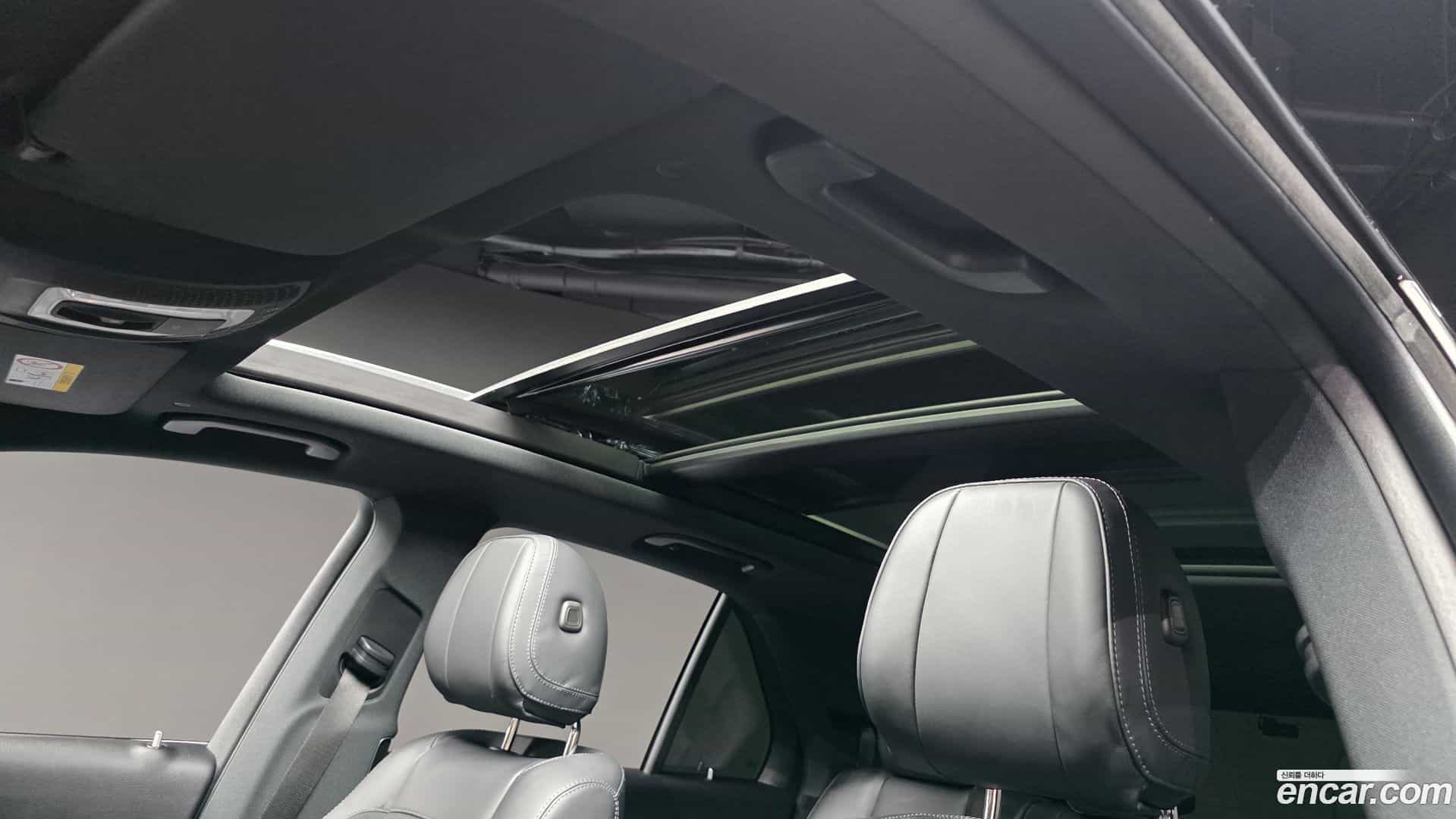 GLE-Class Mercedes-Benz 2023.8-OPTION-023