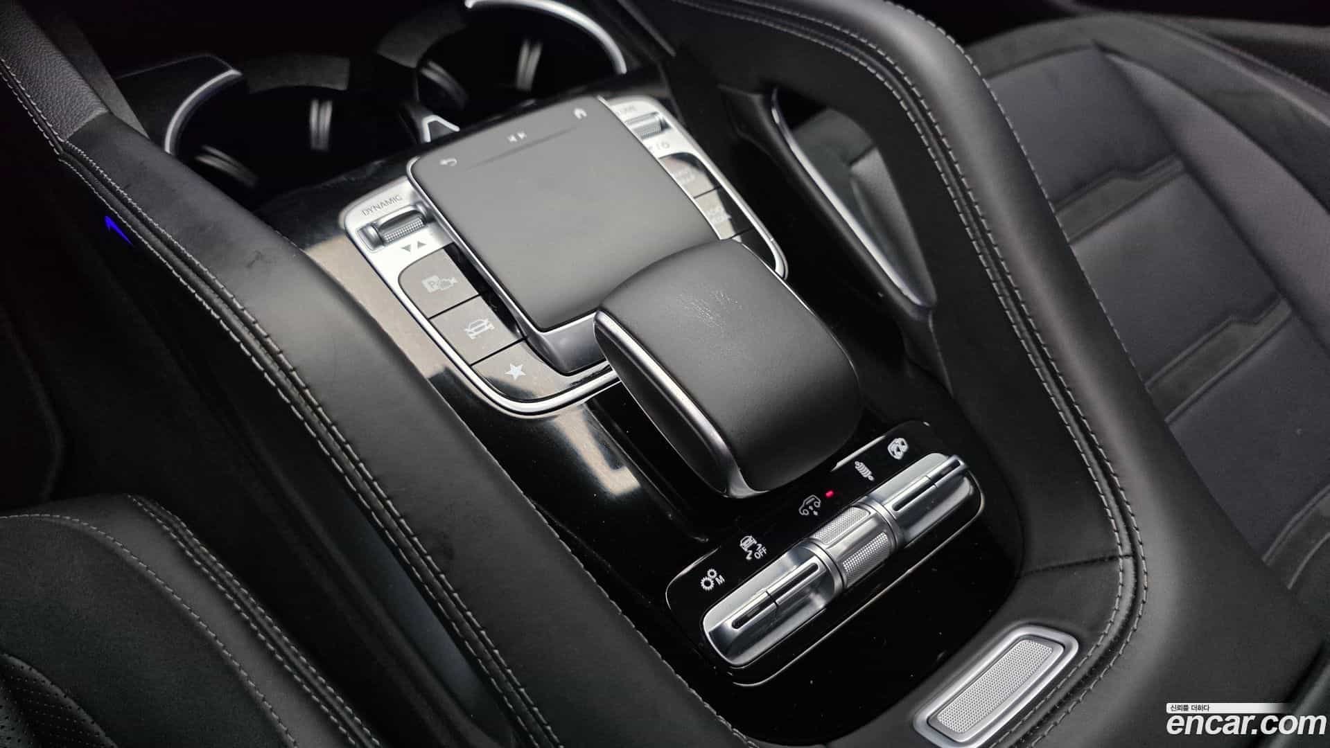 GLE-Class Mercedes-Benz 2023.8-OPTION-043