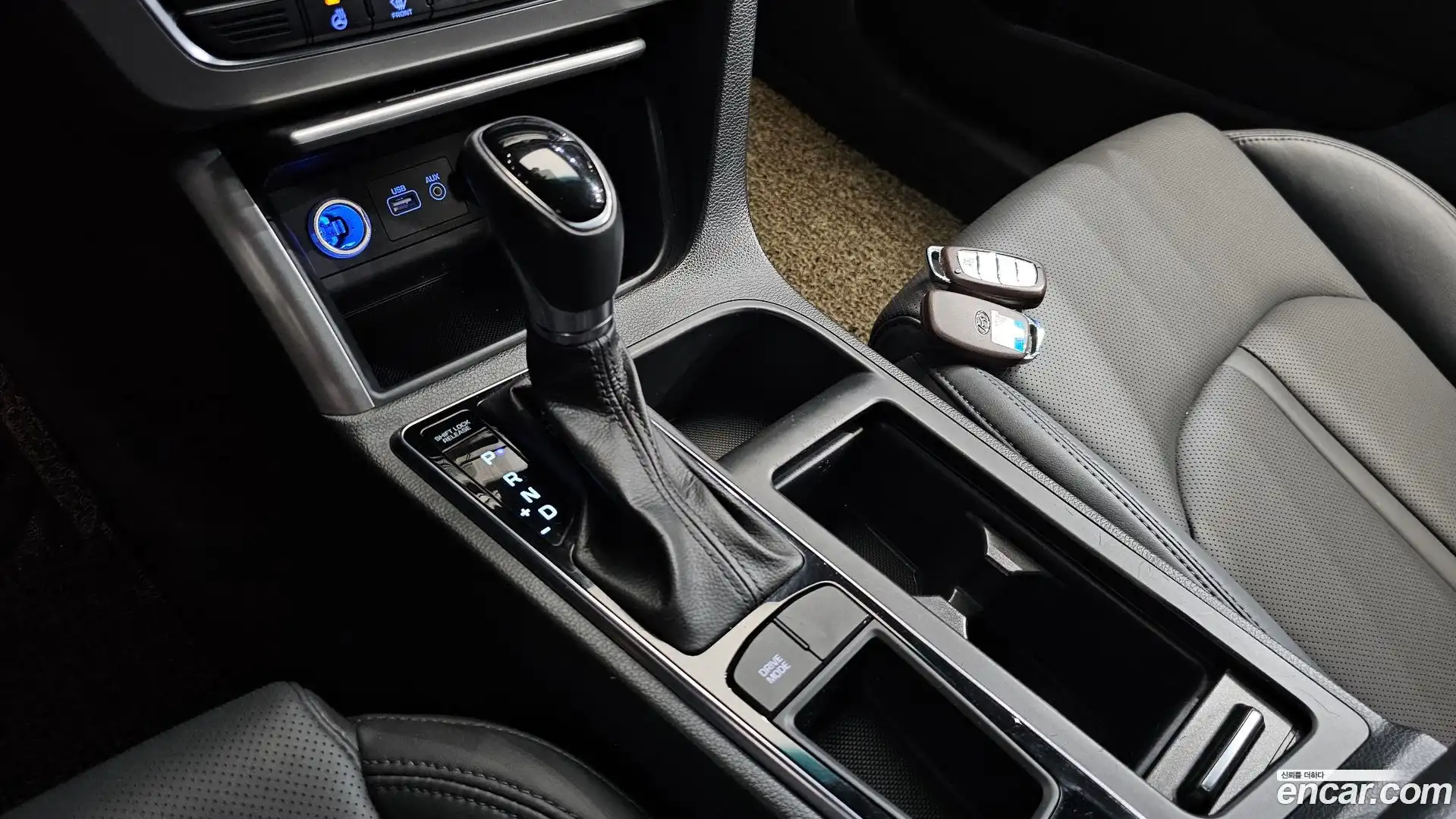 Sonata Hyundai 2015.7-INNER-009