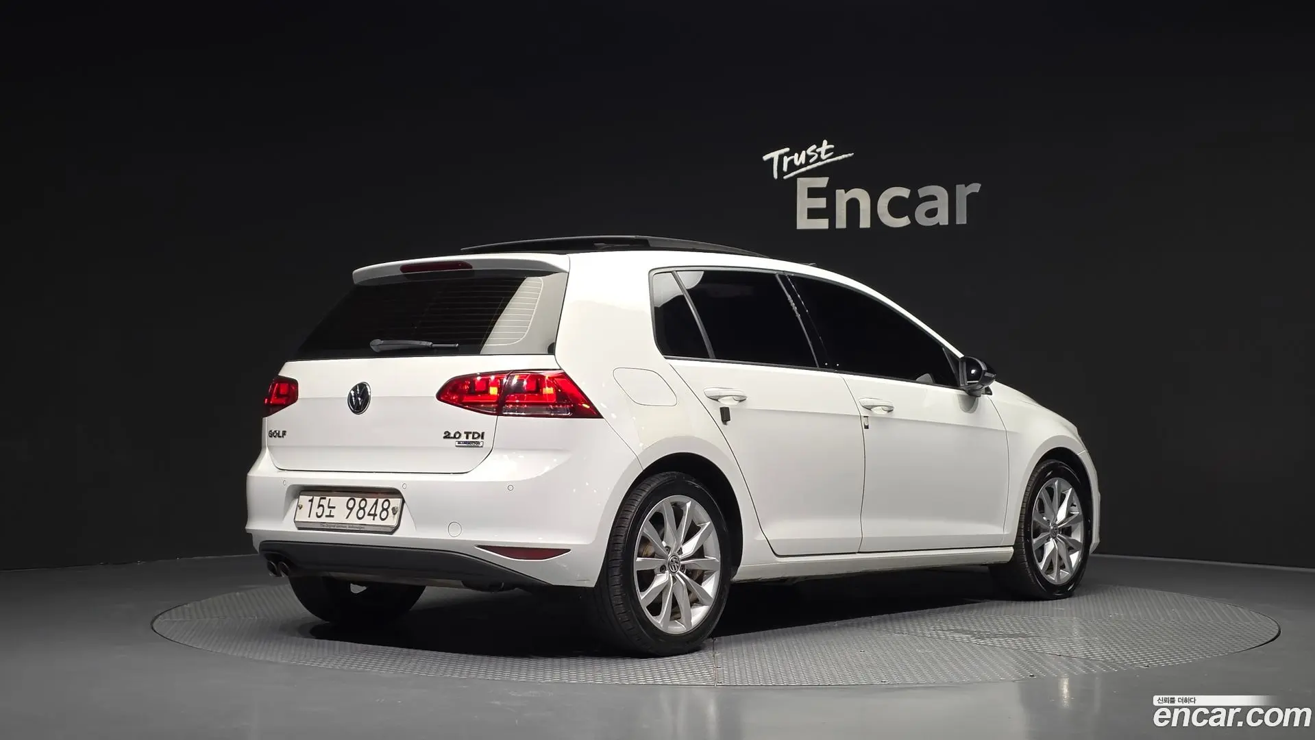 Main__Slider__Photo:Golf Volkswagen 2016.2-1
