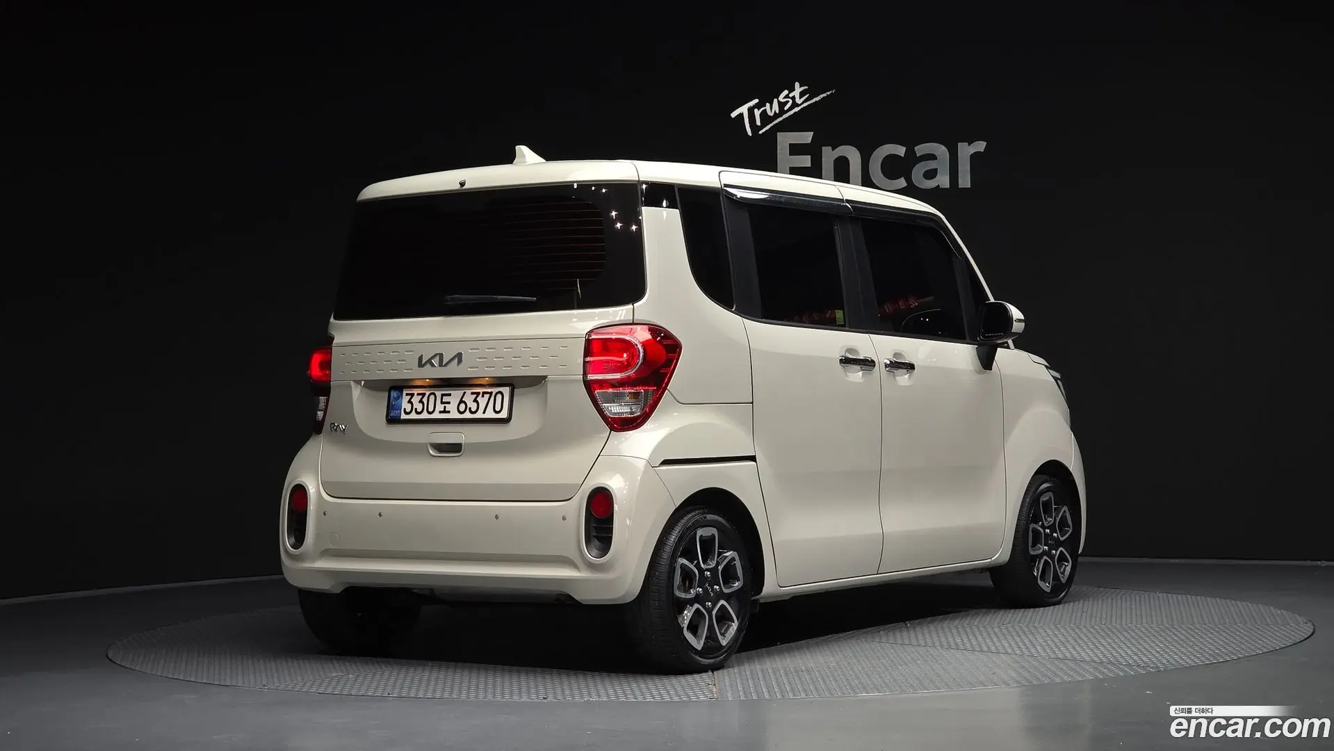 Main__Slider__Photo:RAY Kia 2021.8-1