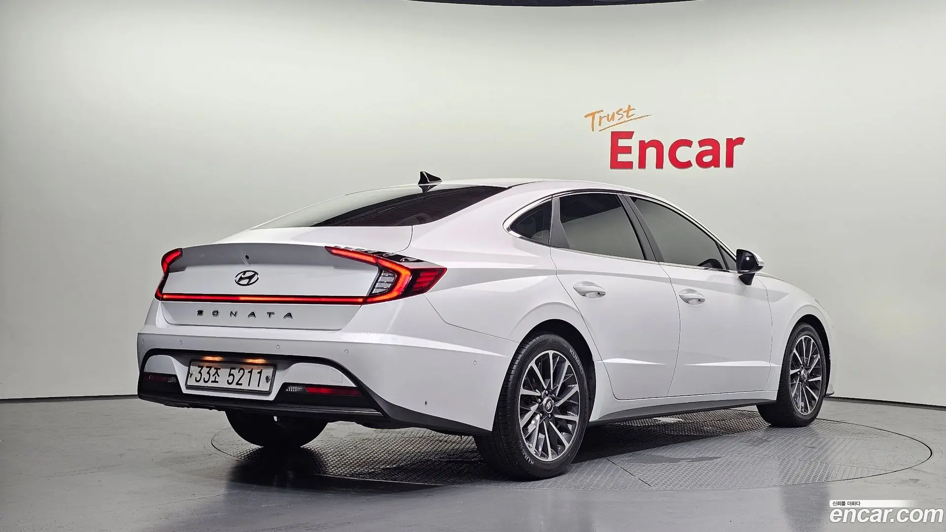 Main__Slider__Photo:Sonata Hyundai 2019.6-1