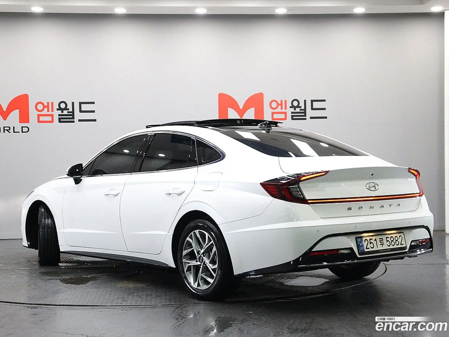 Main__Slider__Photo:Sonata Hyundai 2019.8-1
