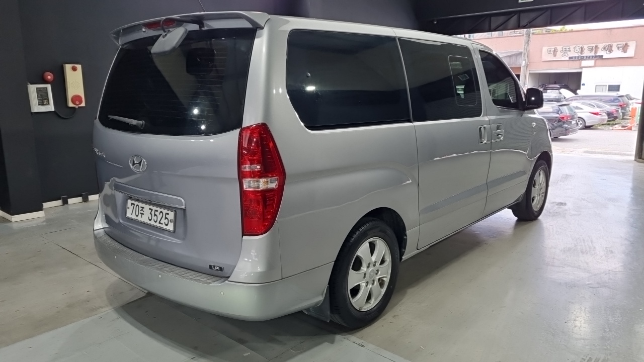 Main__Slider__Photo:Starex Hyundai 2020.3-1