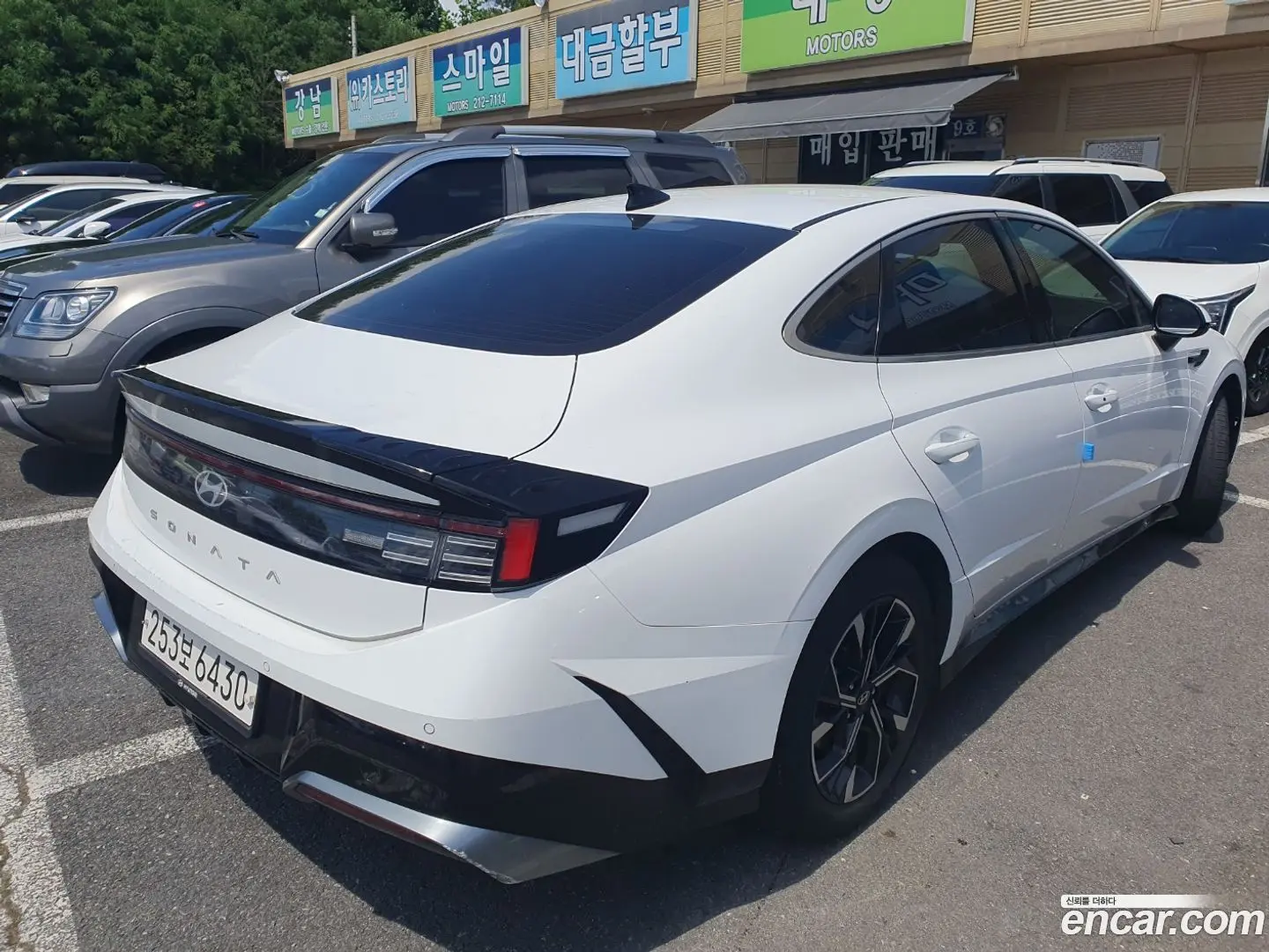 Main__Slider__Photo:Sonata Hyundai 2023.5-1
