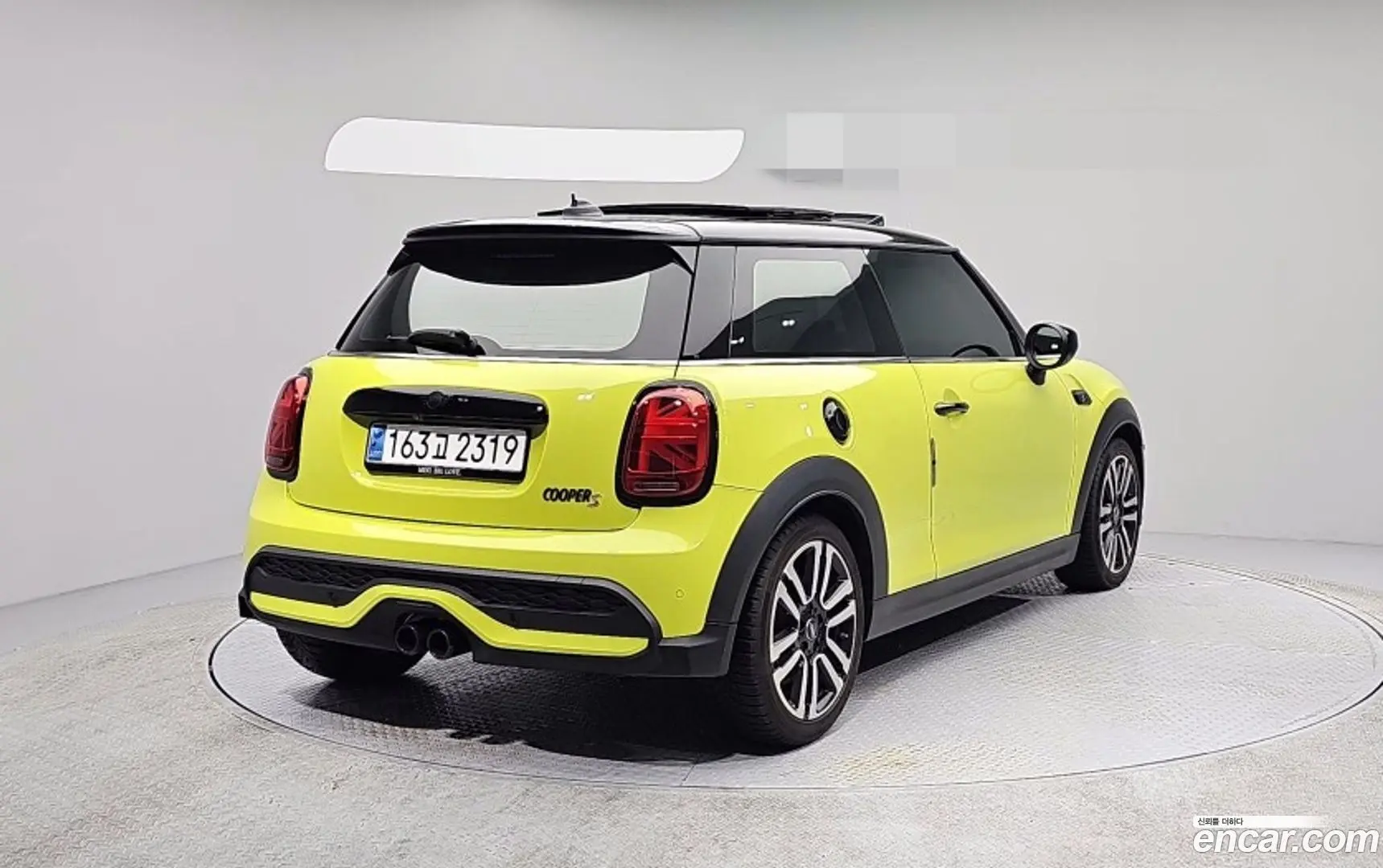 Main__Slider__Photo:Cooper Mini 2024.0-1